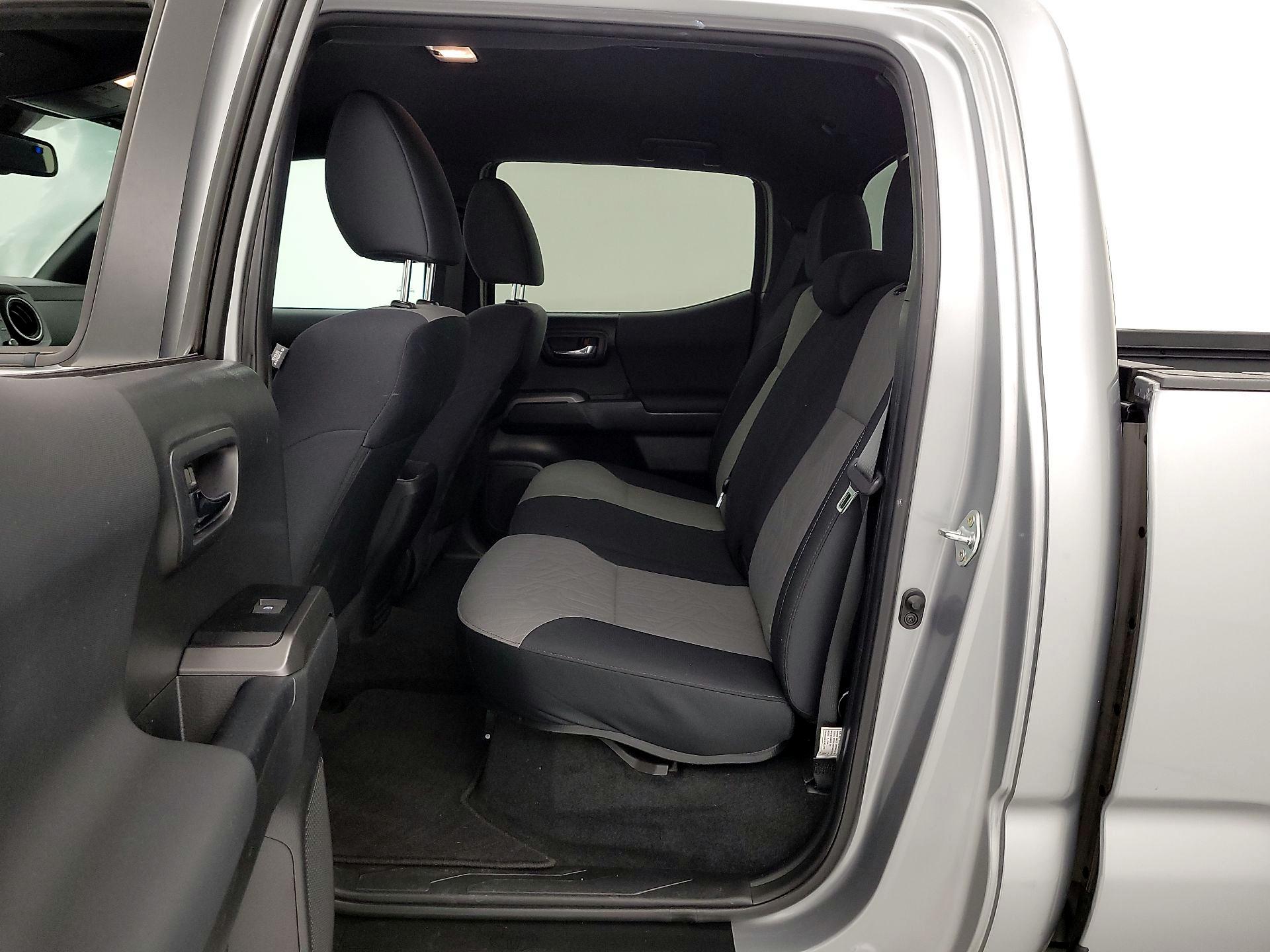 Thumbnail: 2023 Toyota Tacoma - 19