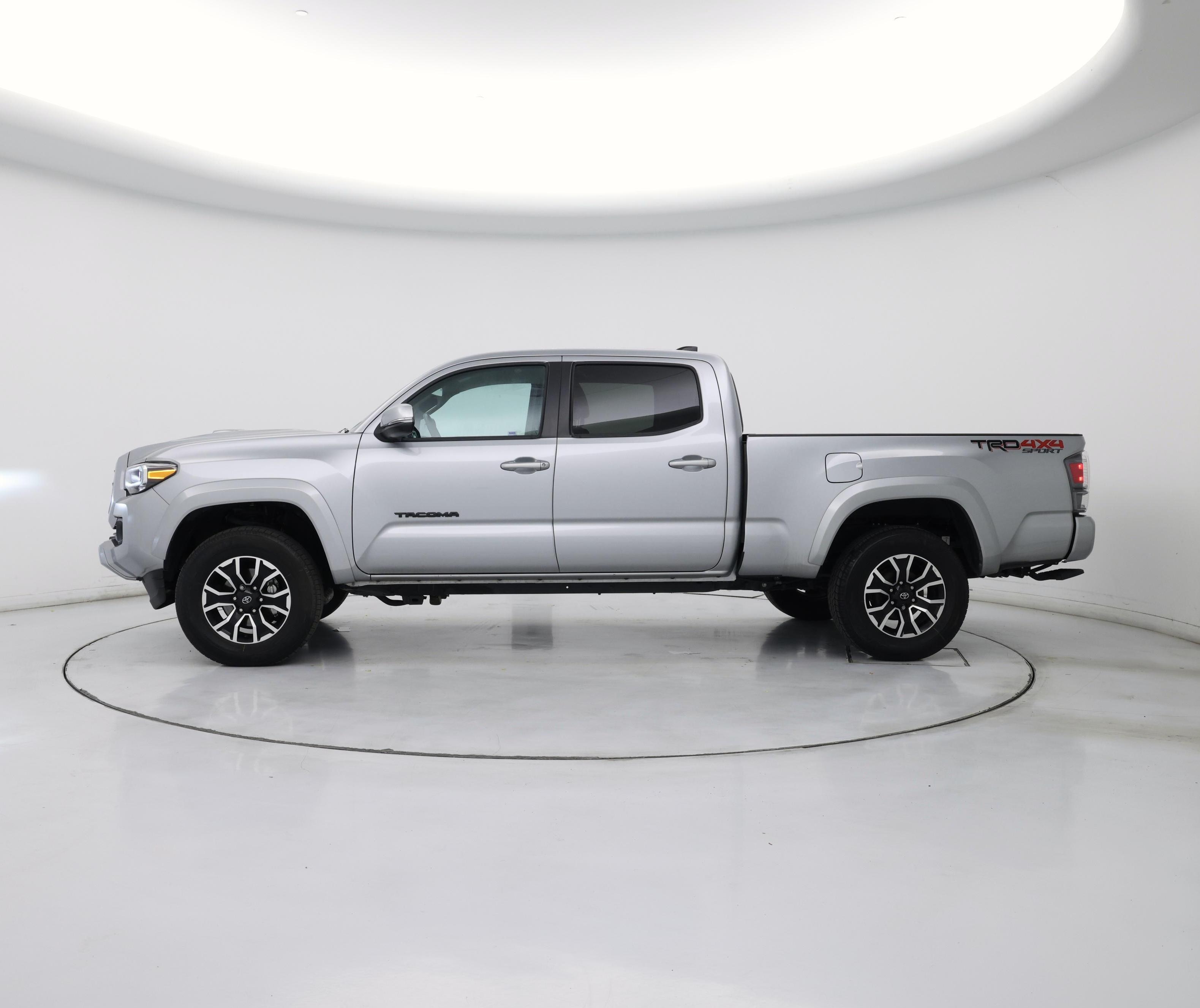 Thumbnail: 2023 Toyota Tacoma - 3