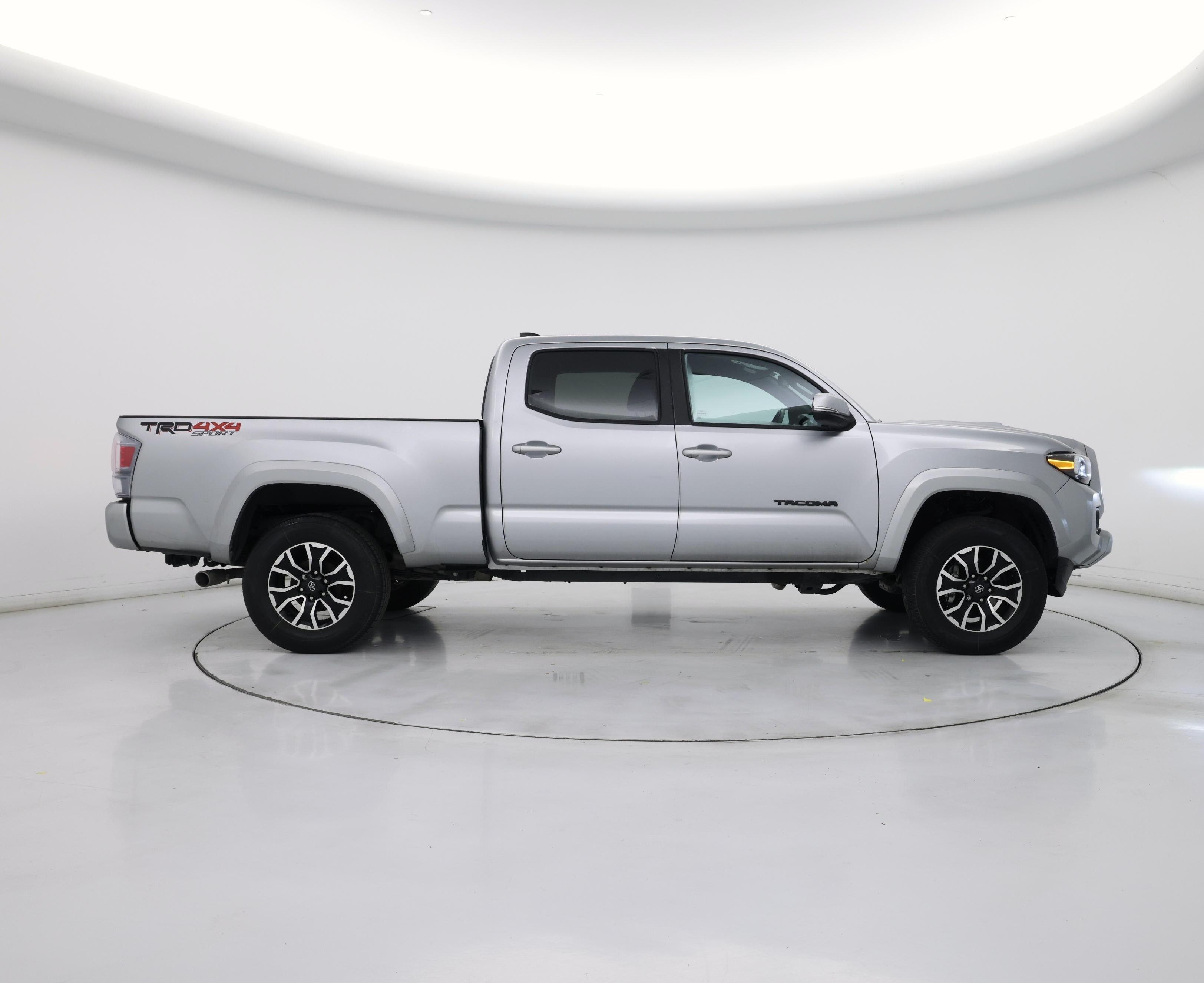 Thumbnail: 2023 Toyota Tacoma - 7