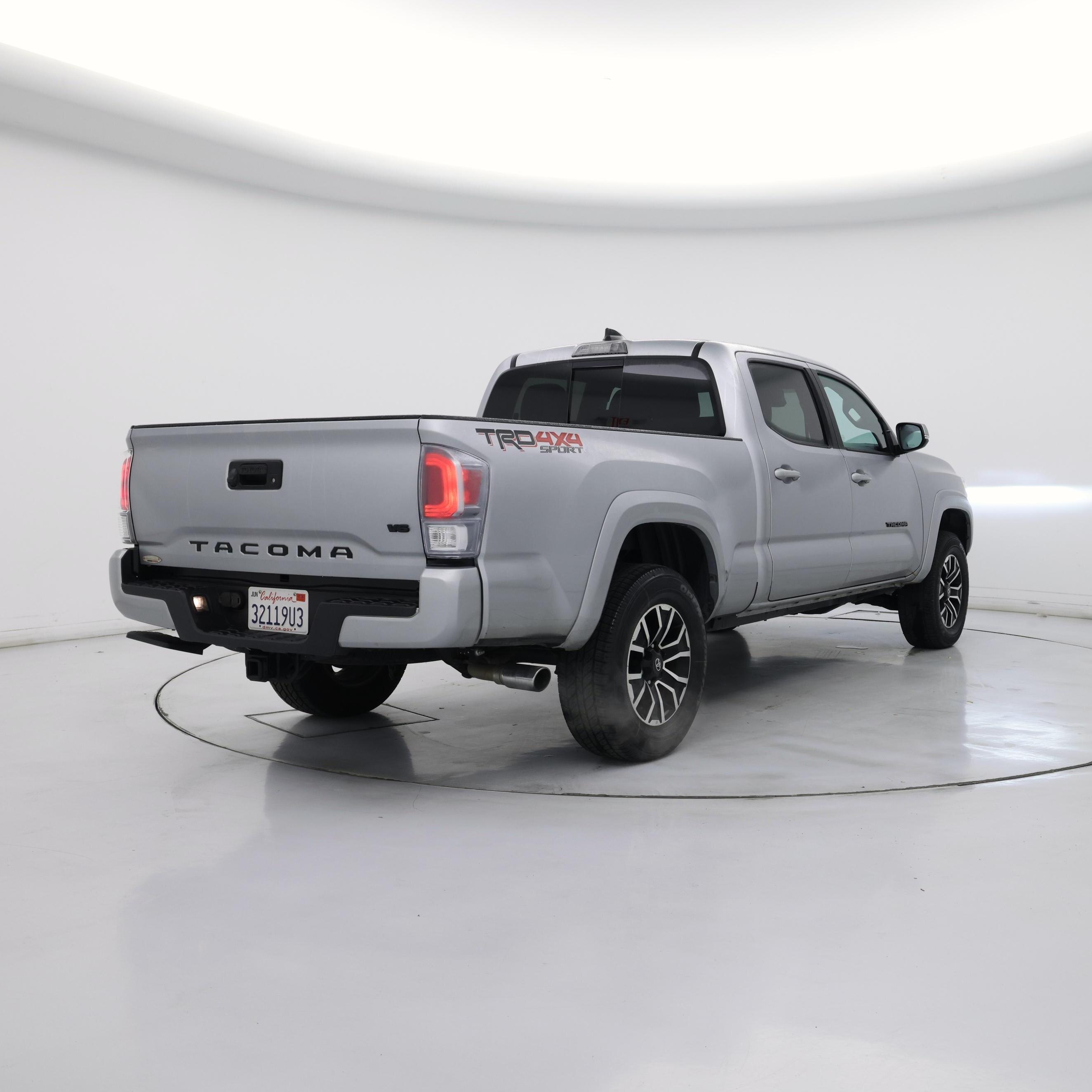 Thumbnail: 2023 Toyota Tacoma - 8