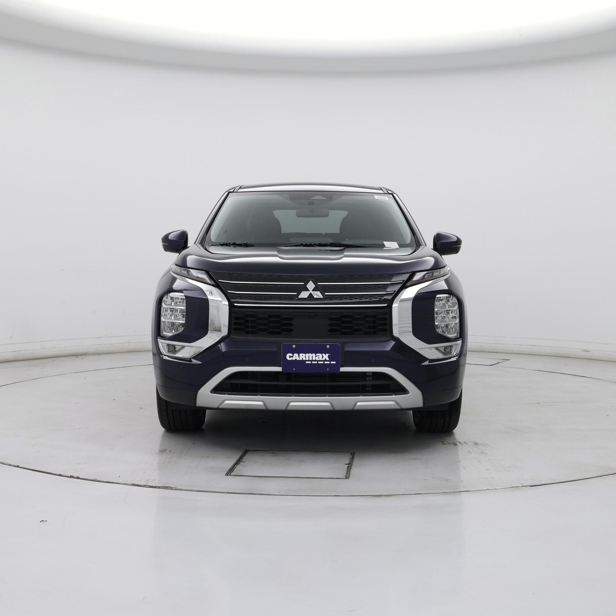 Thumbnail: 2023 Mitsubishi Outlander - 5