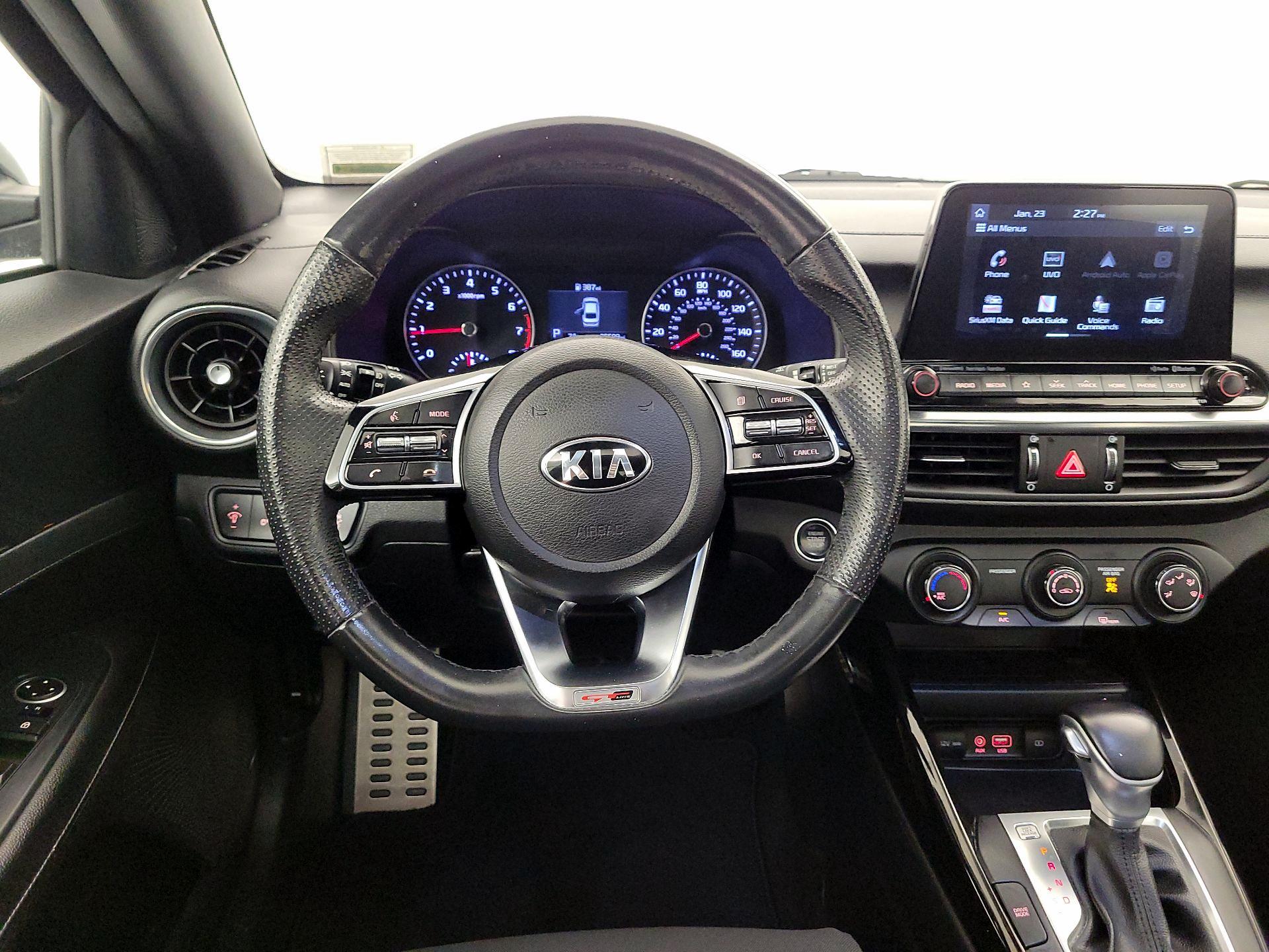 Thumbnail: 2020 Kia Forte - 10