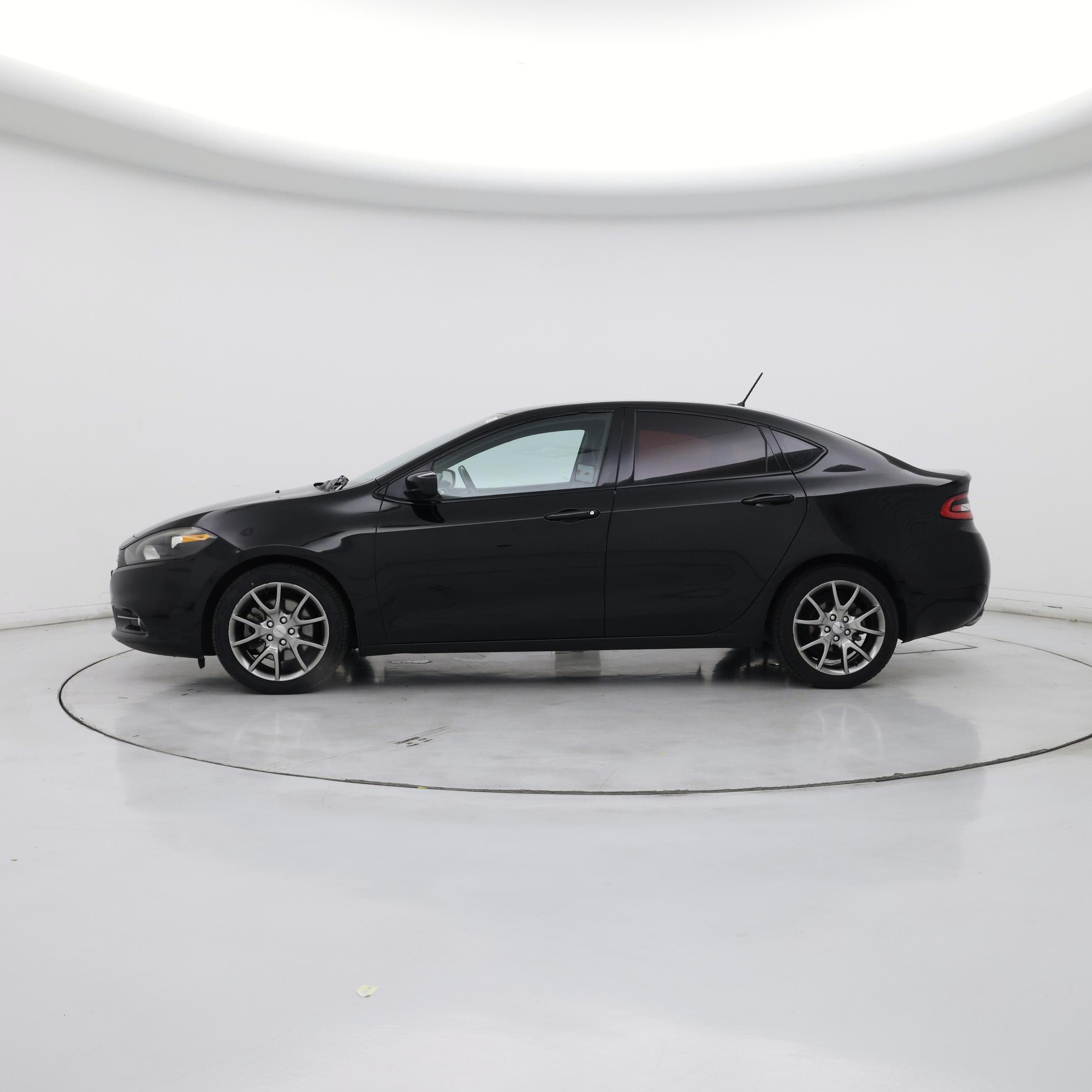 Thumbnail: 2015 Dodge Dart - 3