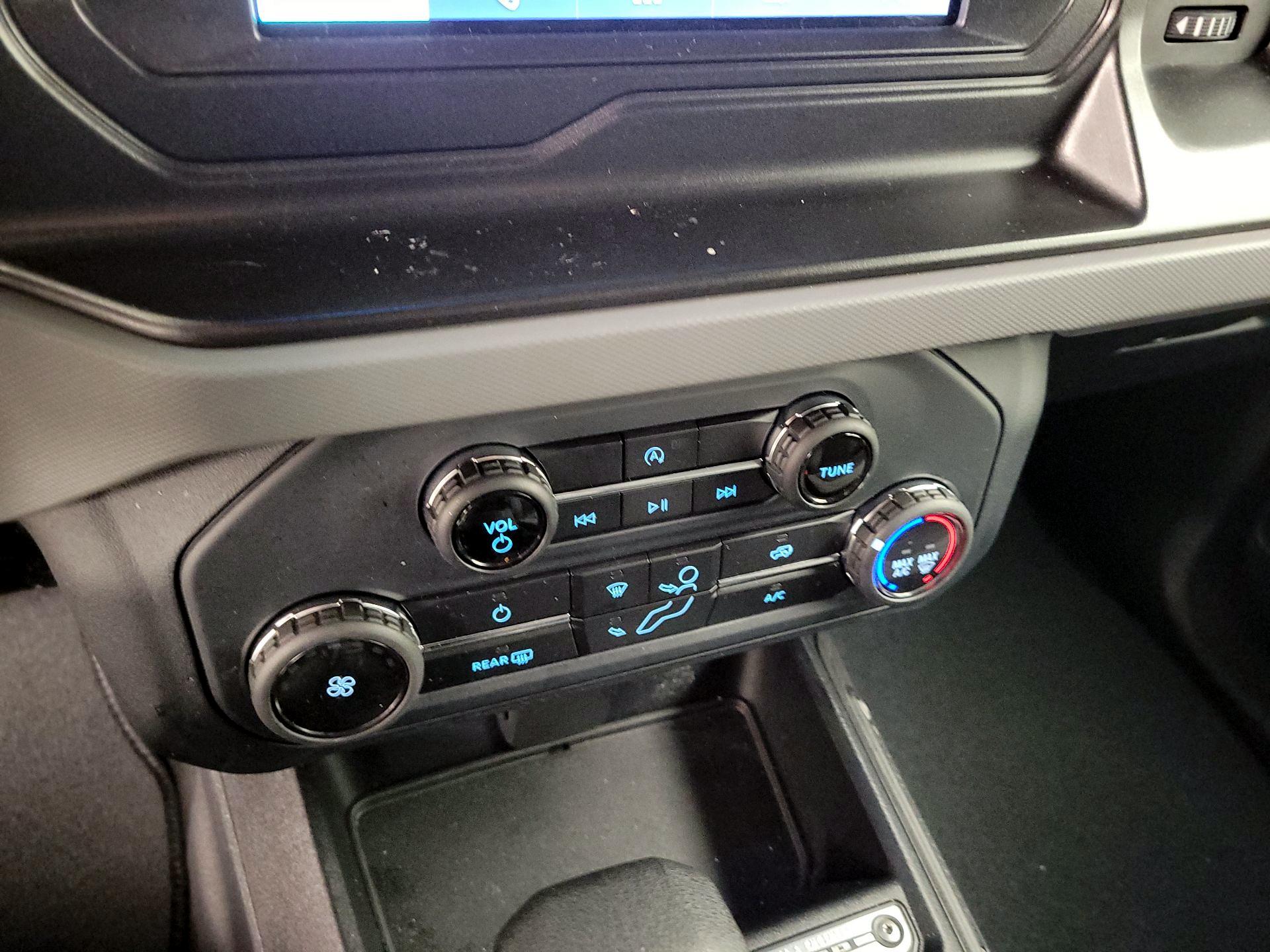 Thumbnail: 2022 Ford Bronco - 16