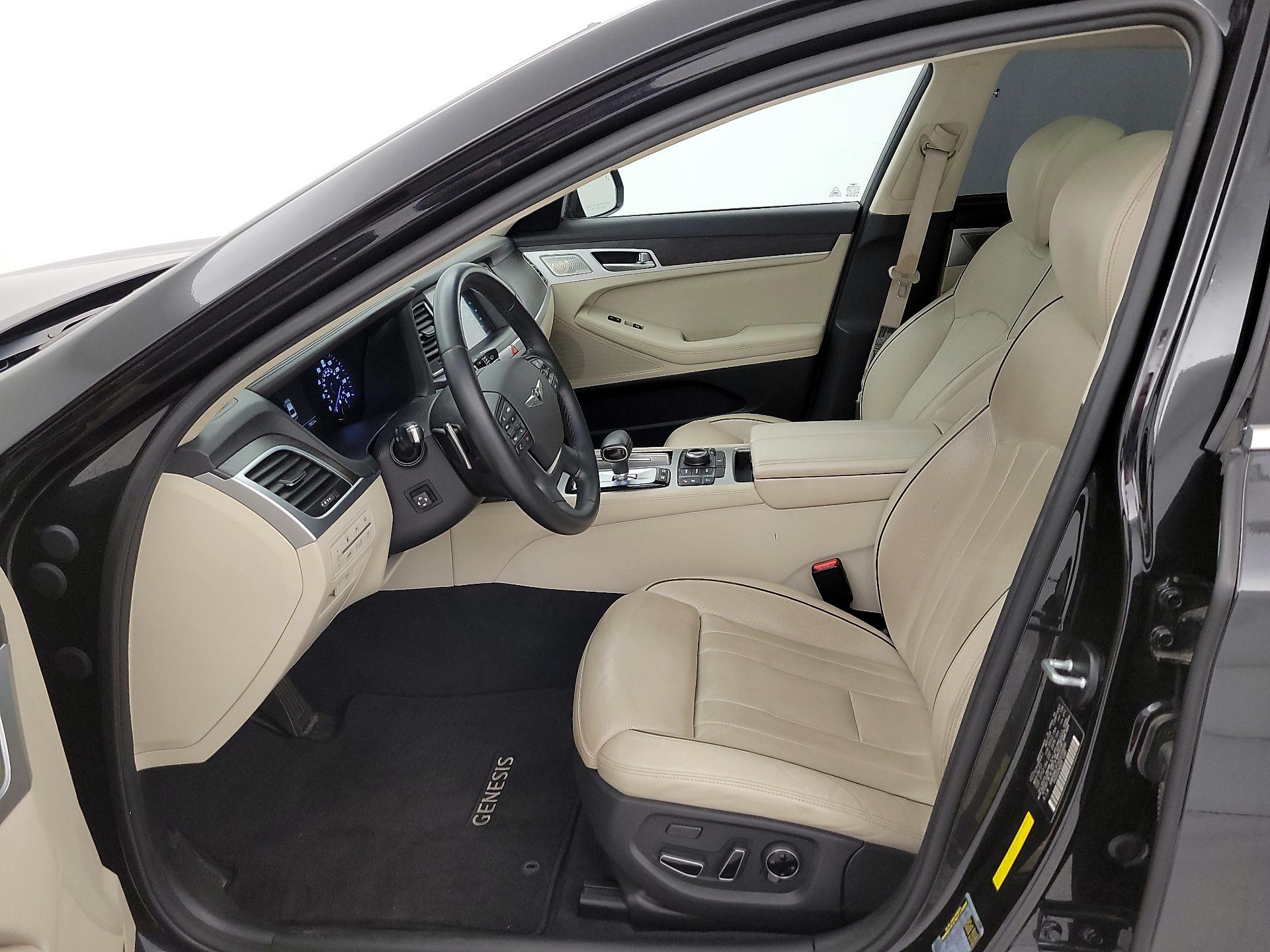 Thumbnail: 2018 Genesis G80 - 11