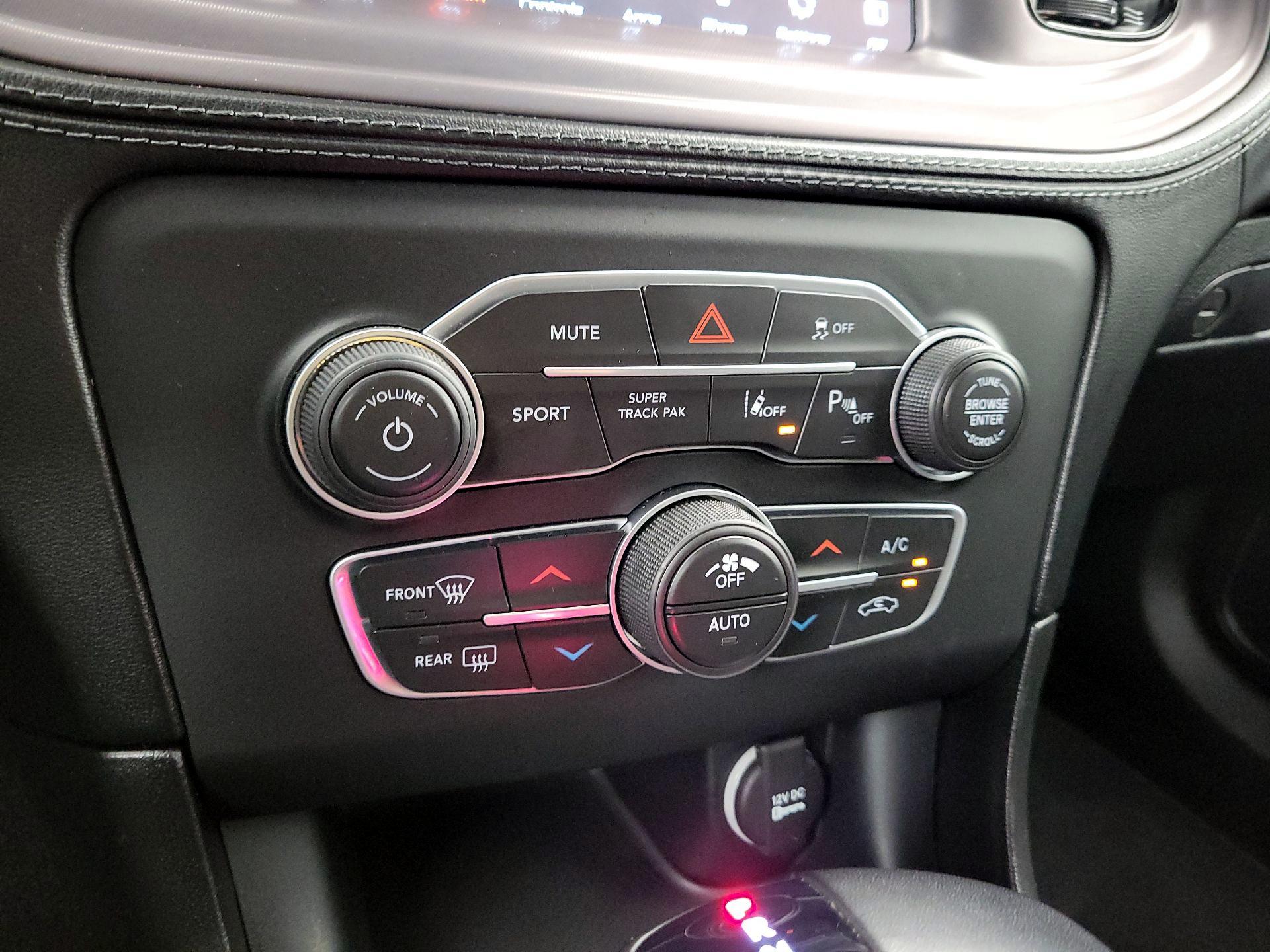 Thumbnail: 2023 Dodge Charger - 16