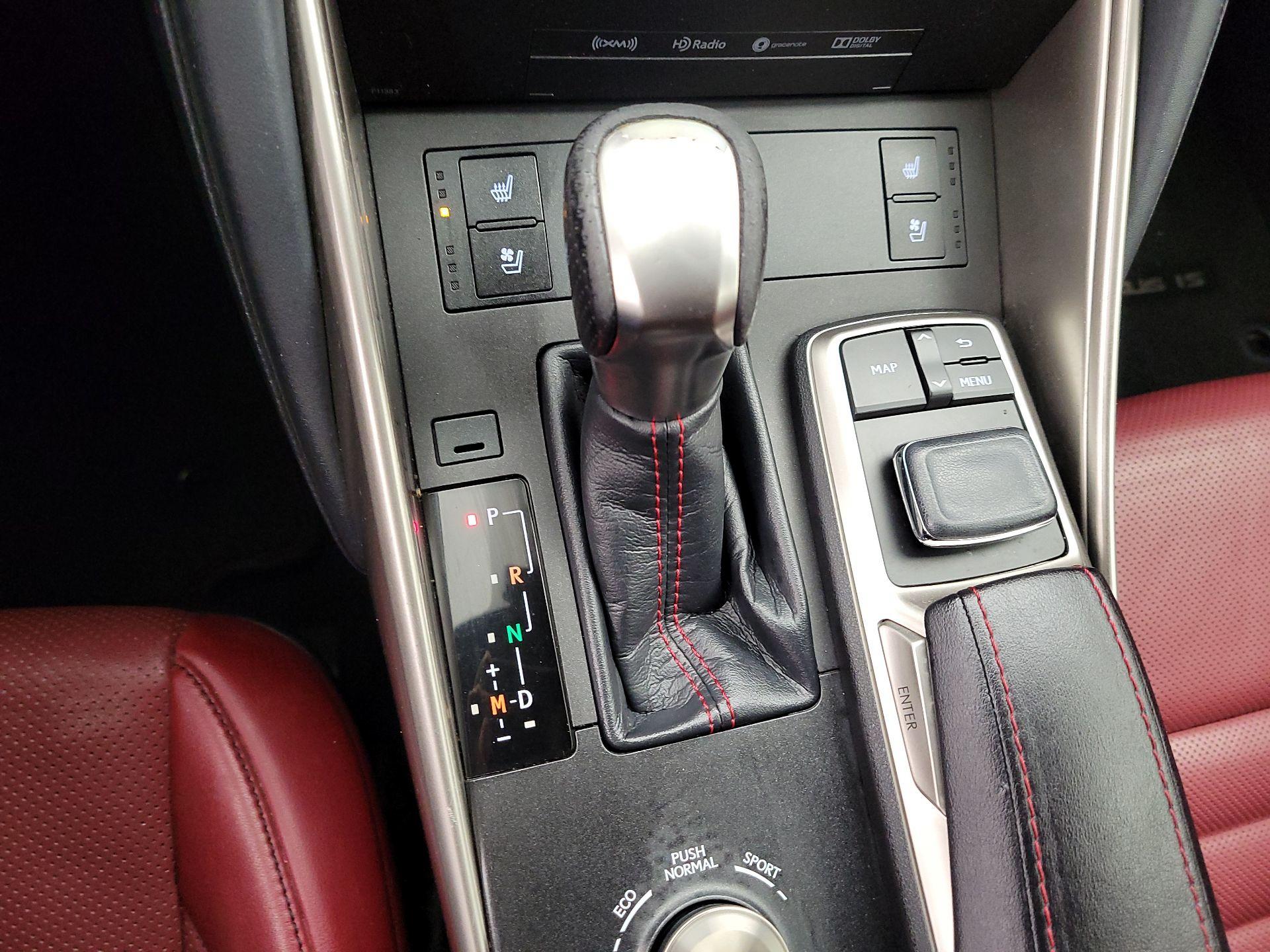 Thumbnail: 2017 Lexus IS - 18