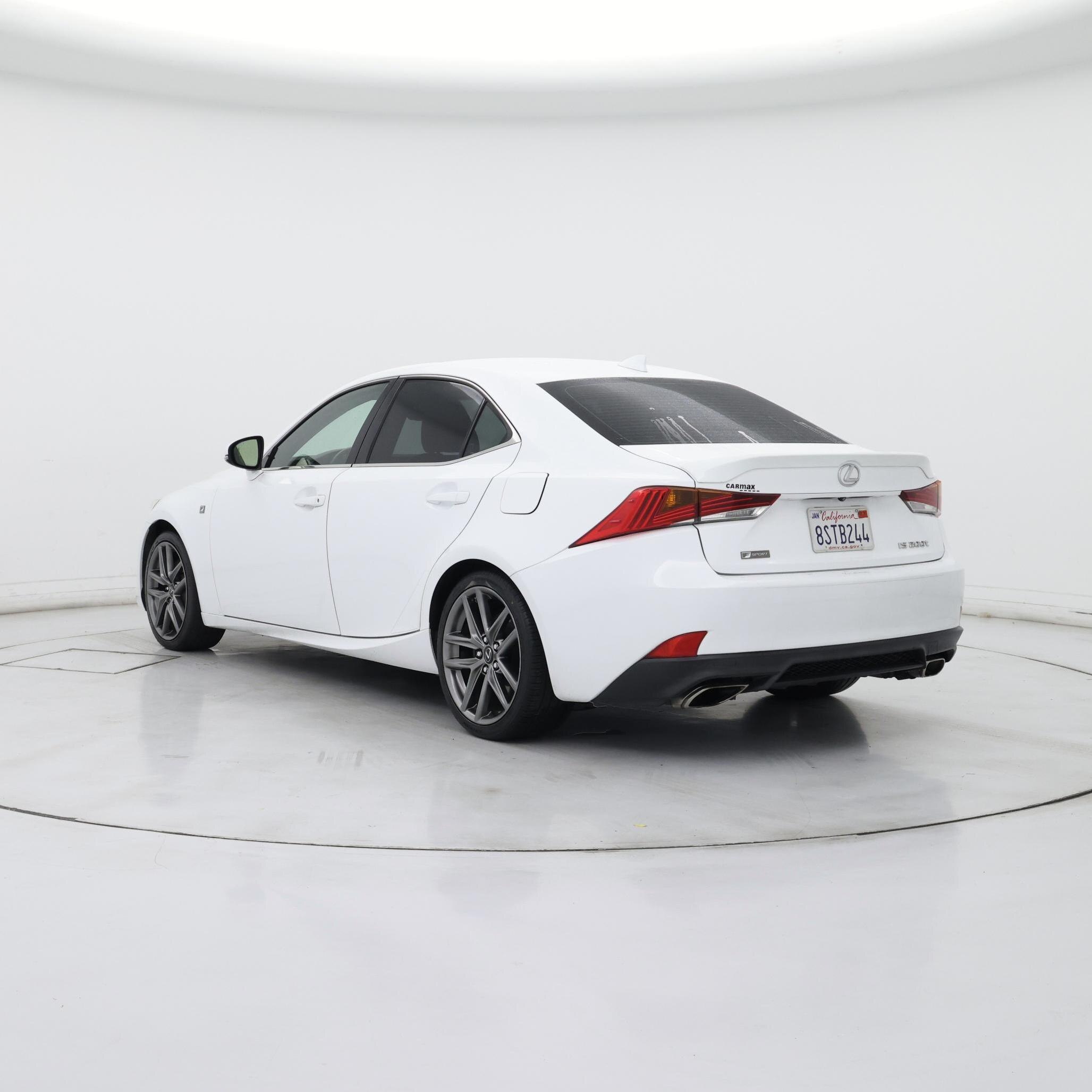 Thumbnail: 2017 Lexus IS - 2