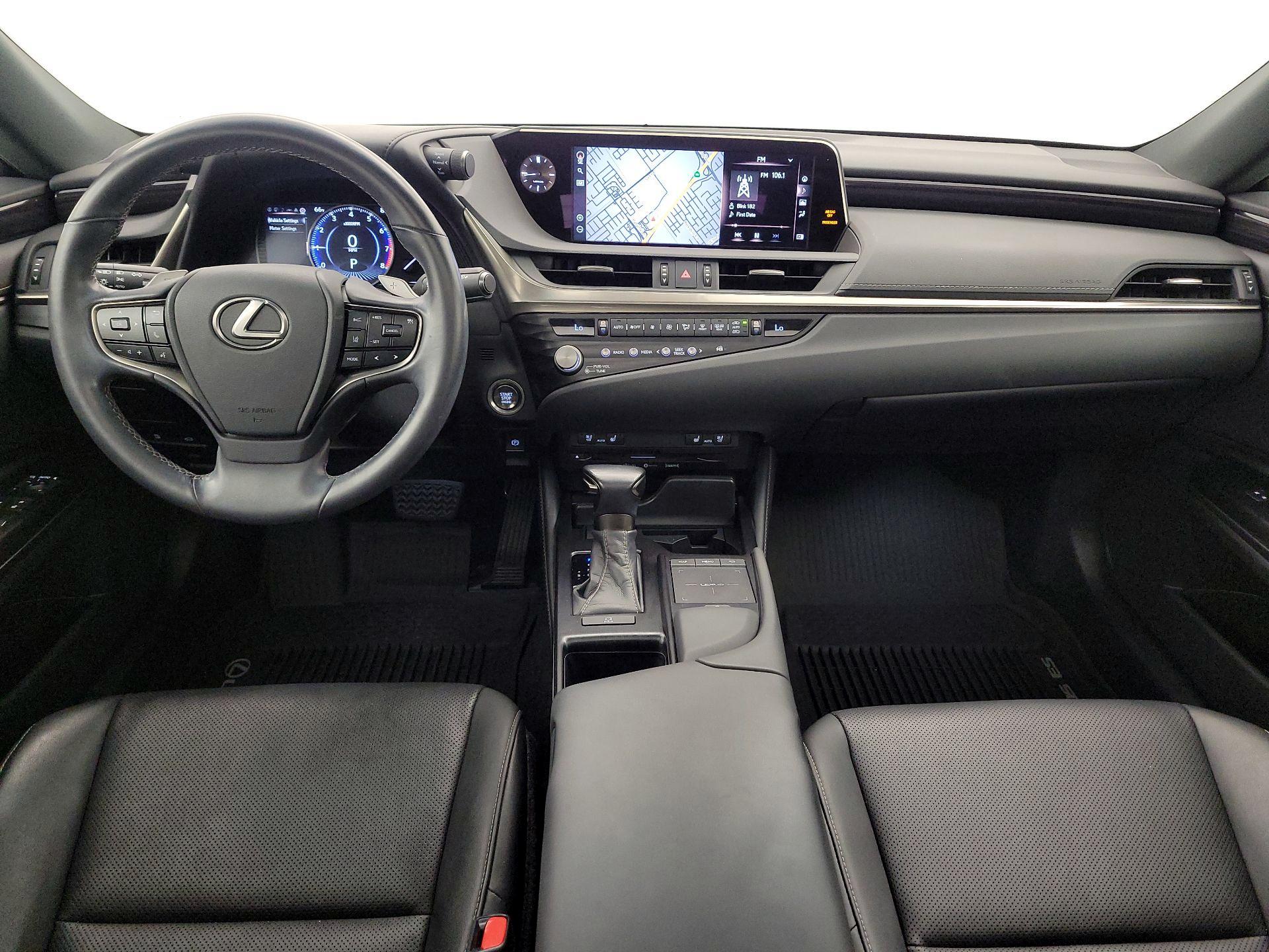 Thumbnail: 2021 Lexus ES - 9