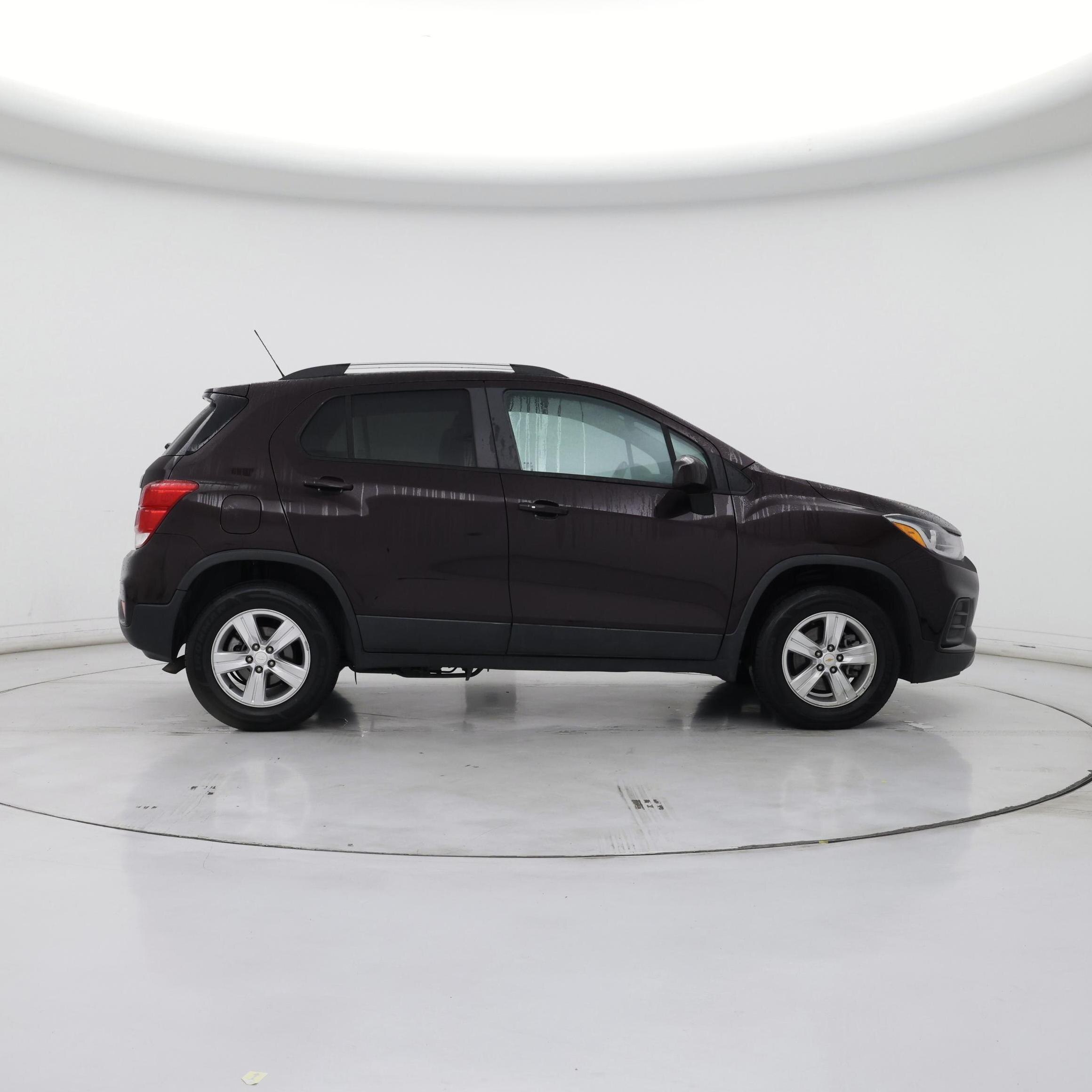Thumbnail: 2021 Chevrolet Trax - 7