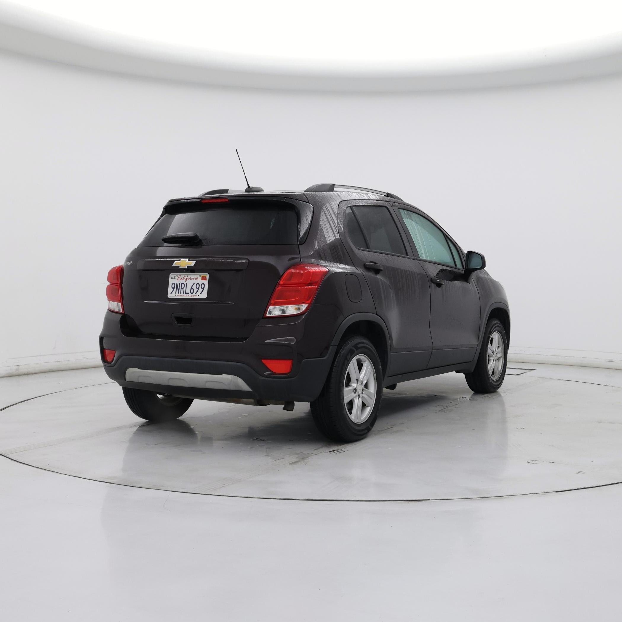 Thumbnail: 2021 Chevrolet Trax - 8