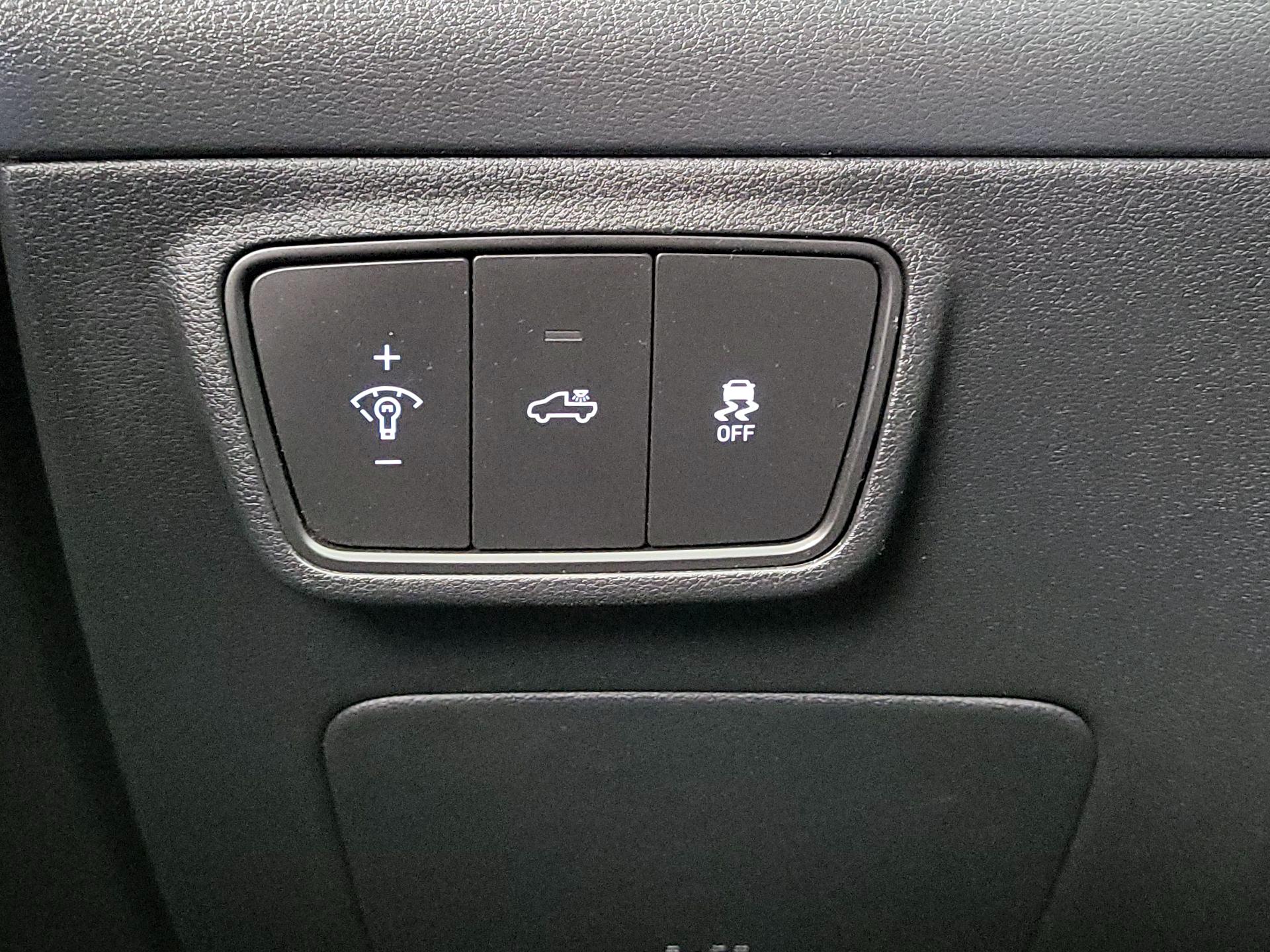 Thumbnail: 2023 Hyundai Santa Cruz - 13