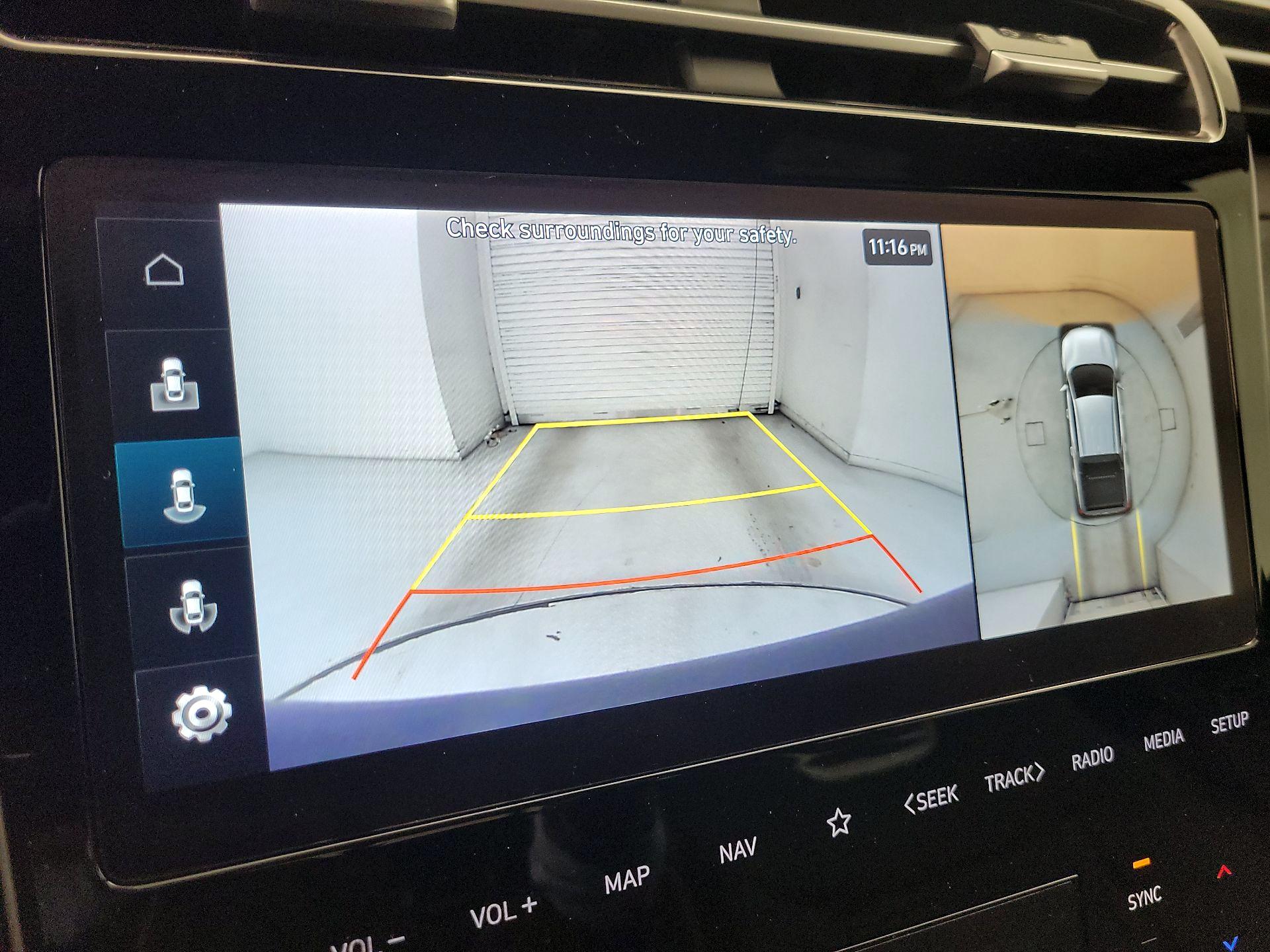 Thumbnail: 2023 Hyundai Santa Cruz - 15