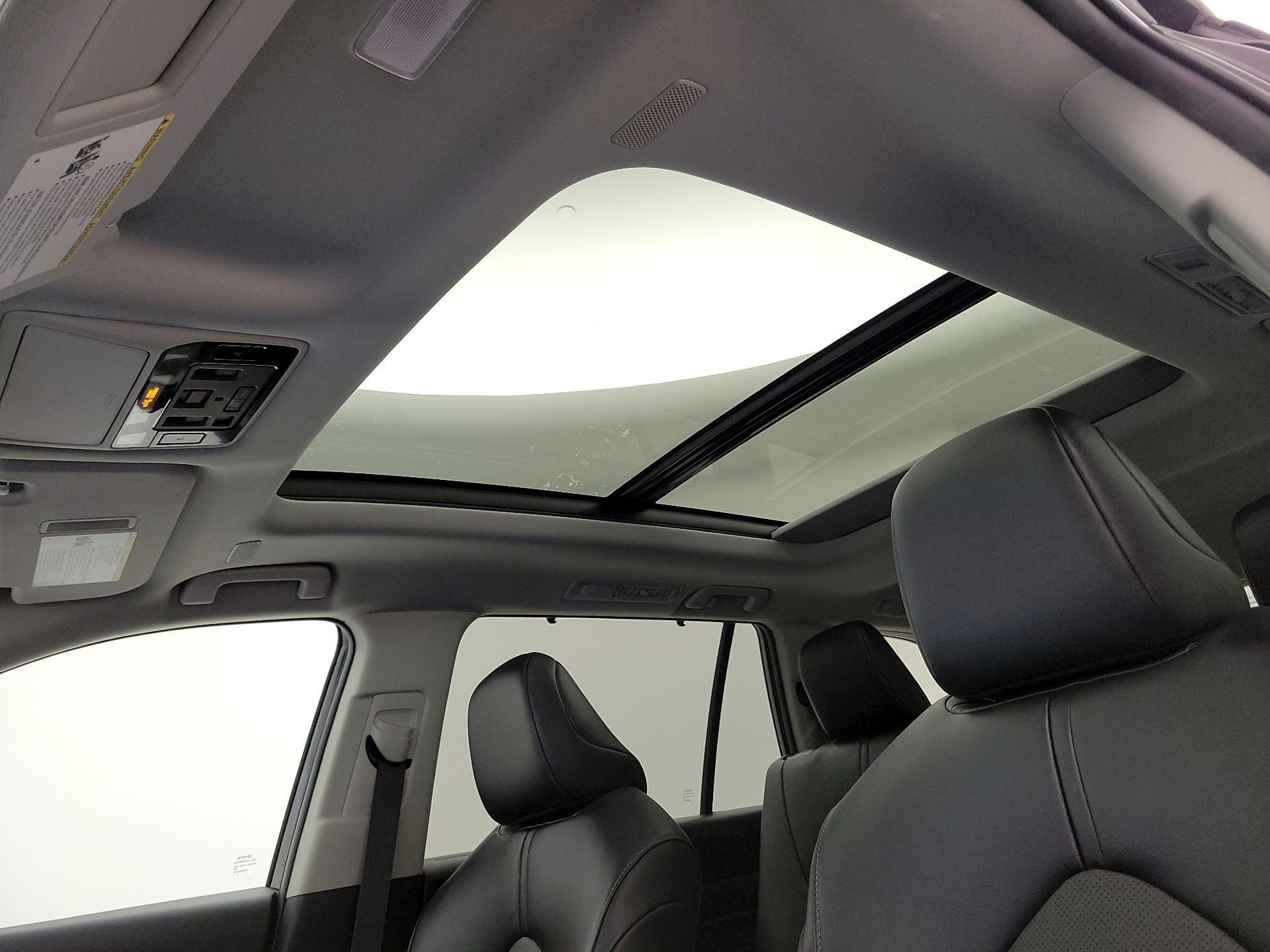 Thumbnail: 2025 Toyota Highlander - 19