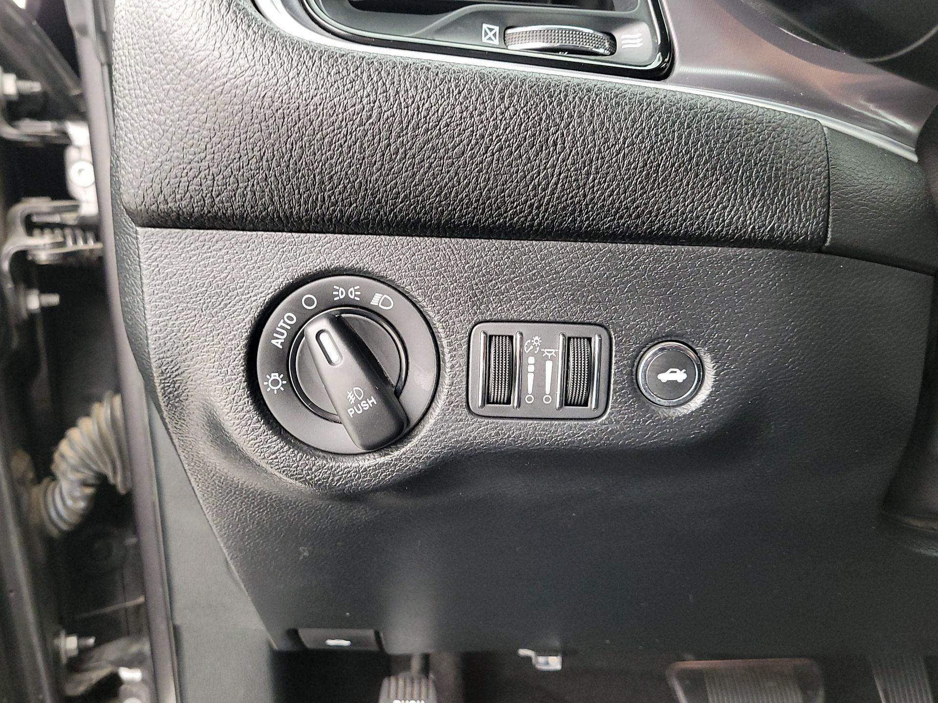 Thumbnail: 2020 Dodge Challenger - 13