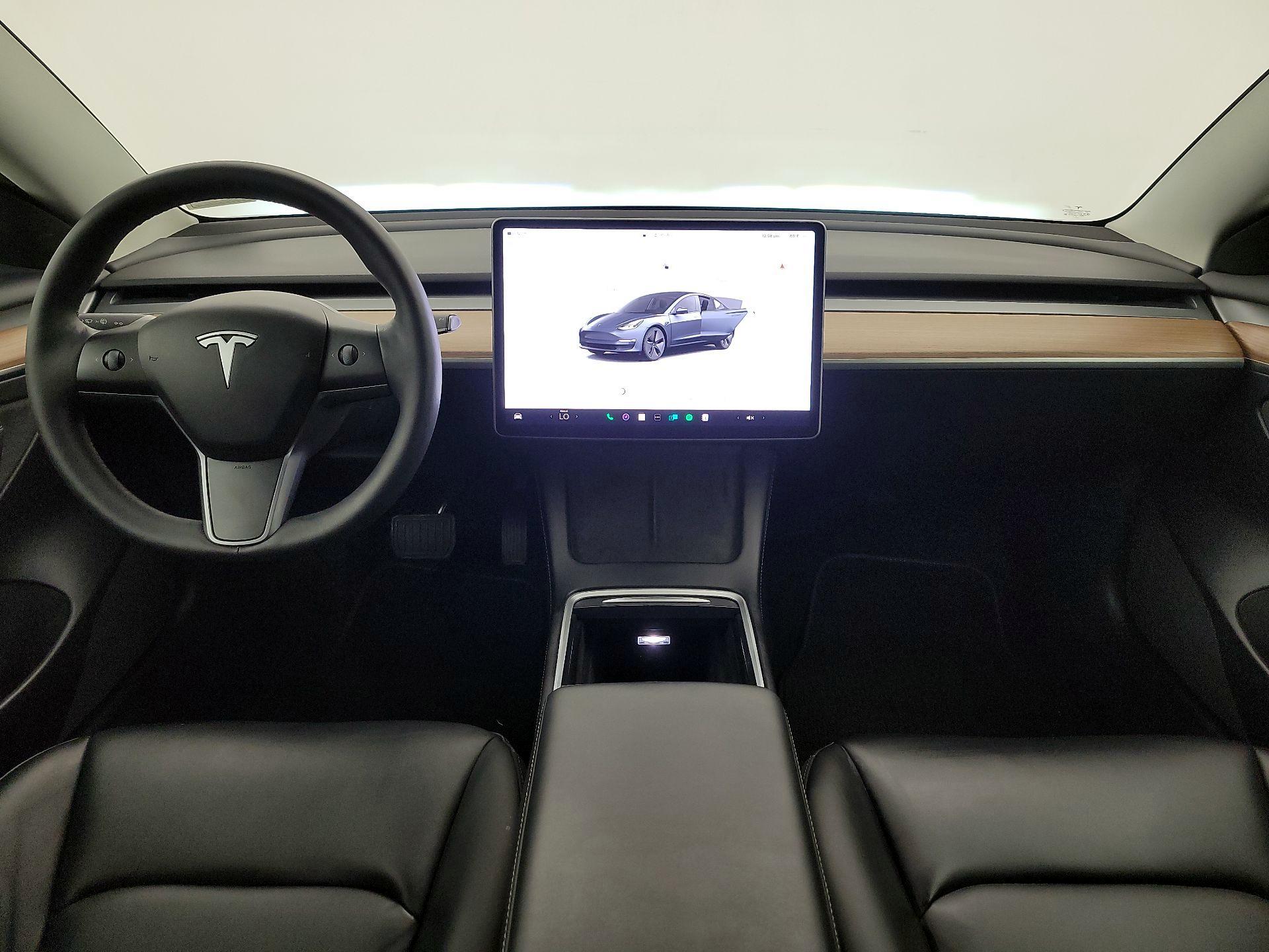 Thumbnail: 2022 Tesla Model 3 - 9