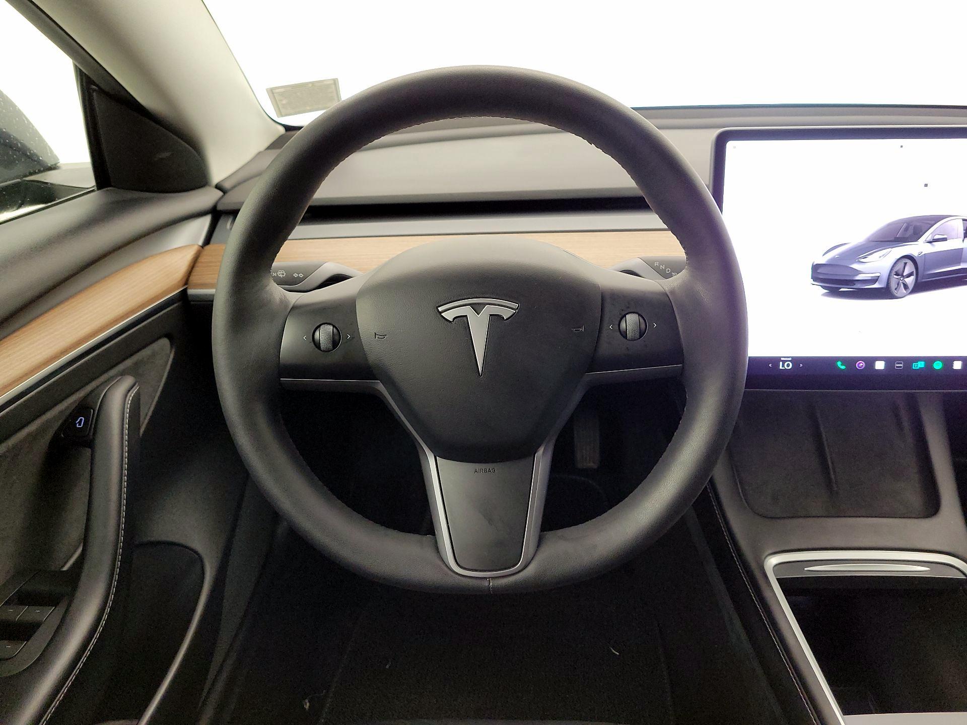 Thumbnail: 2022 Tesla Model 3 - 10