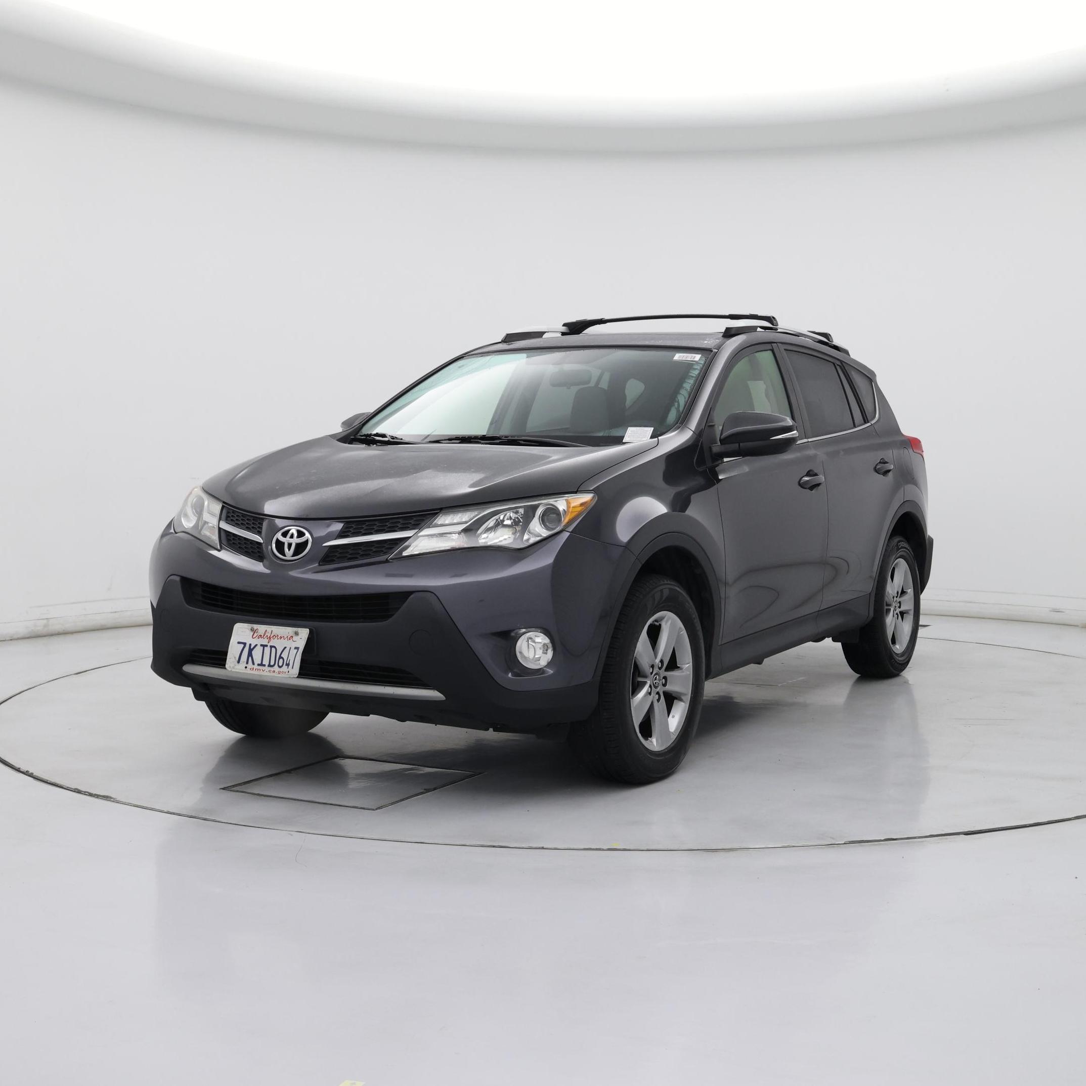 Thumbnail: 2015 Toyota RAV4 - 4