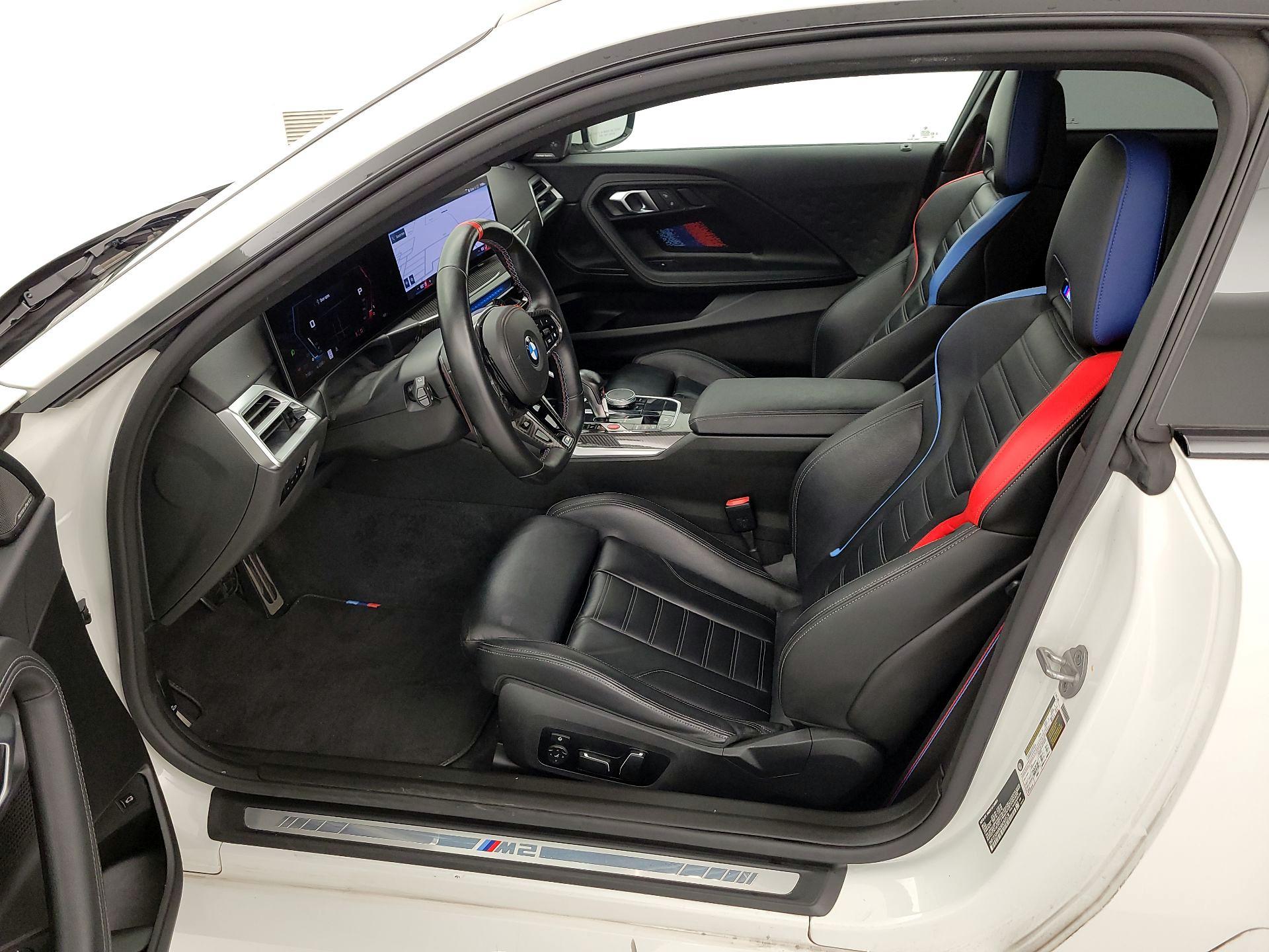 Thumbnail: 2025 BMW M2 - 11