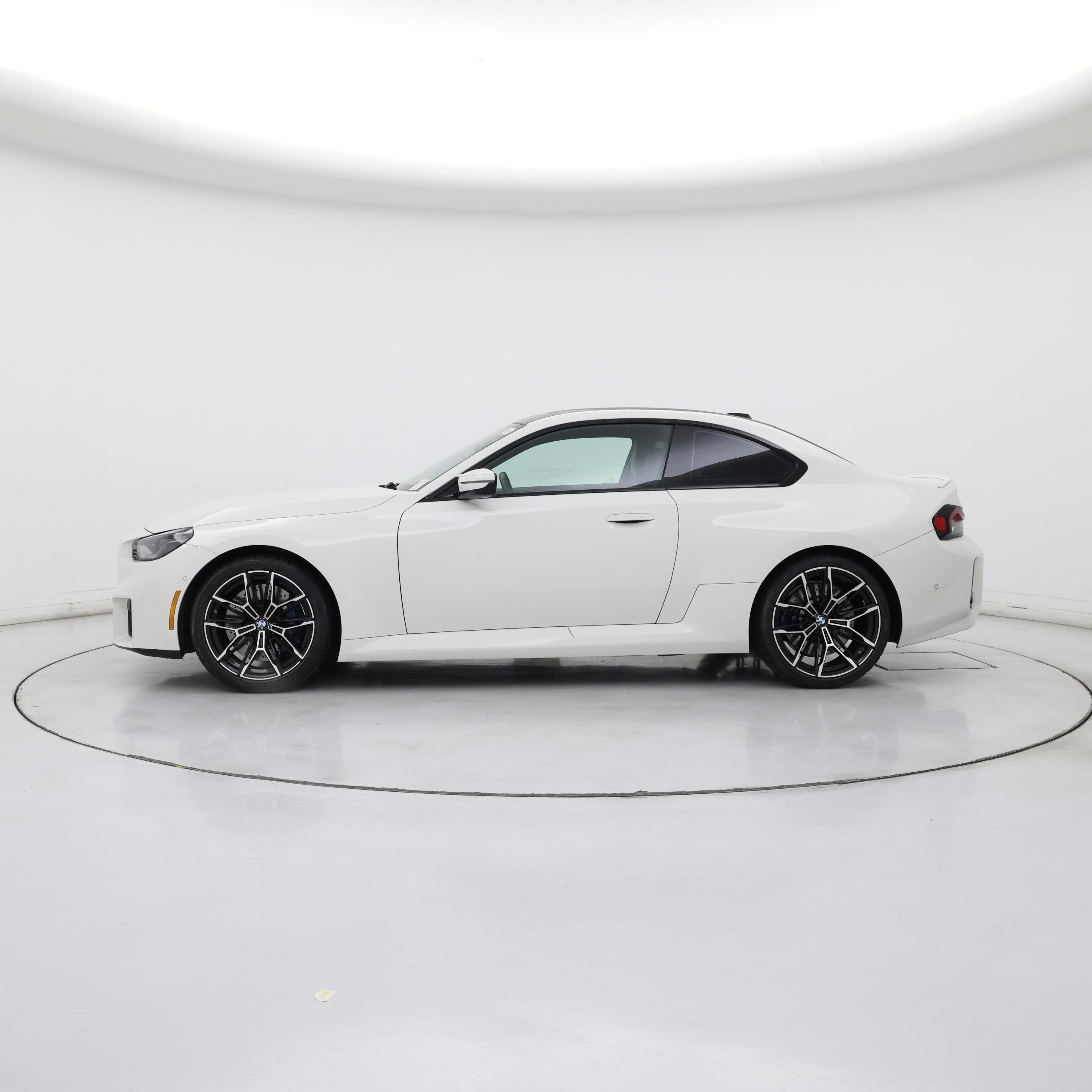 Thumbnail: 2025 BMW M2 - 3