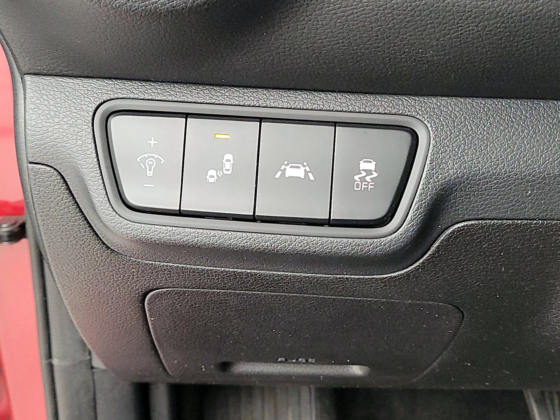 Thumbnail: 2019 Kia Forte - 13