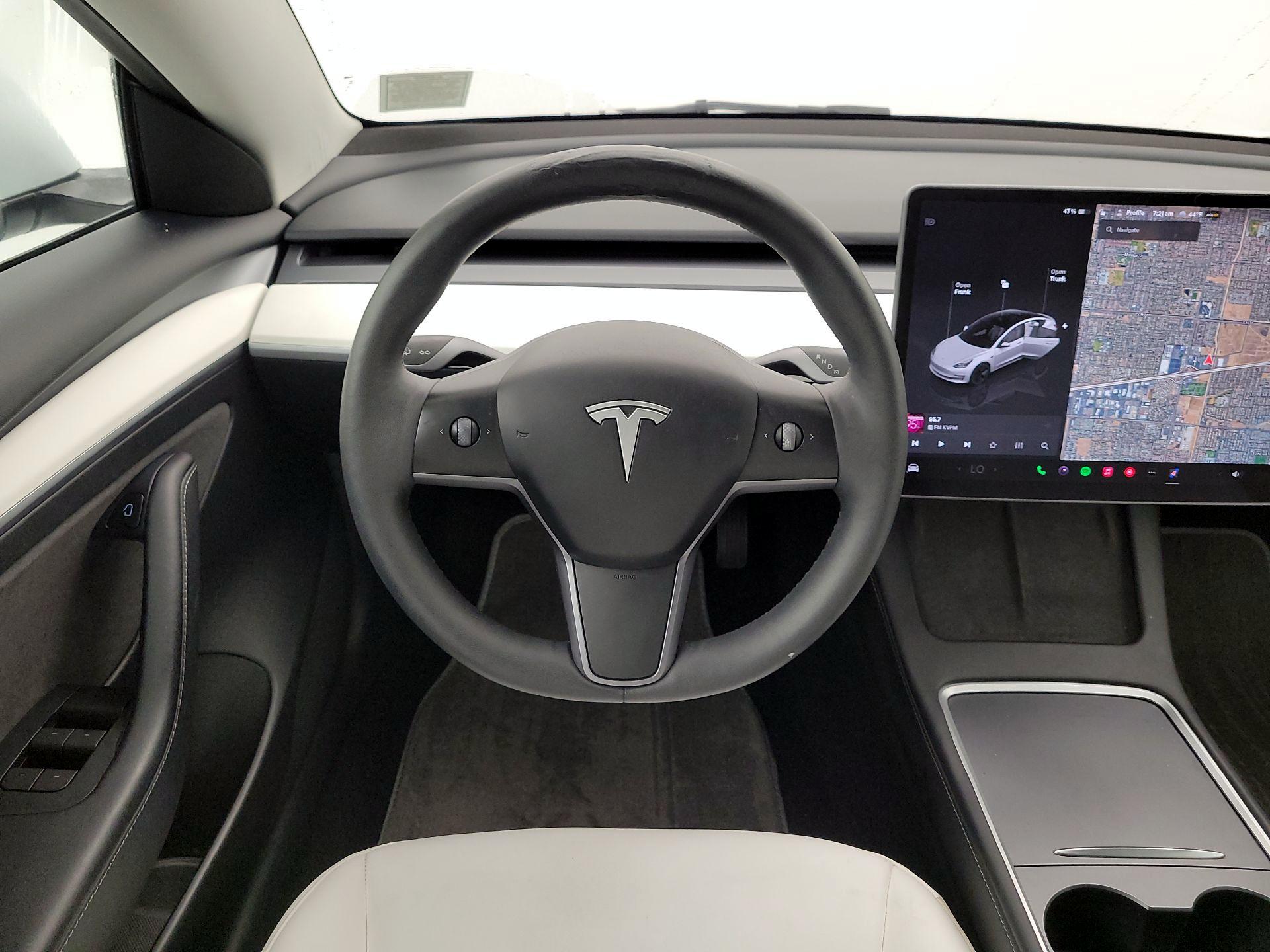 Thumbnail: 2023 Tesla Model 3 - 10