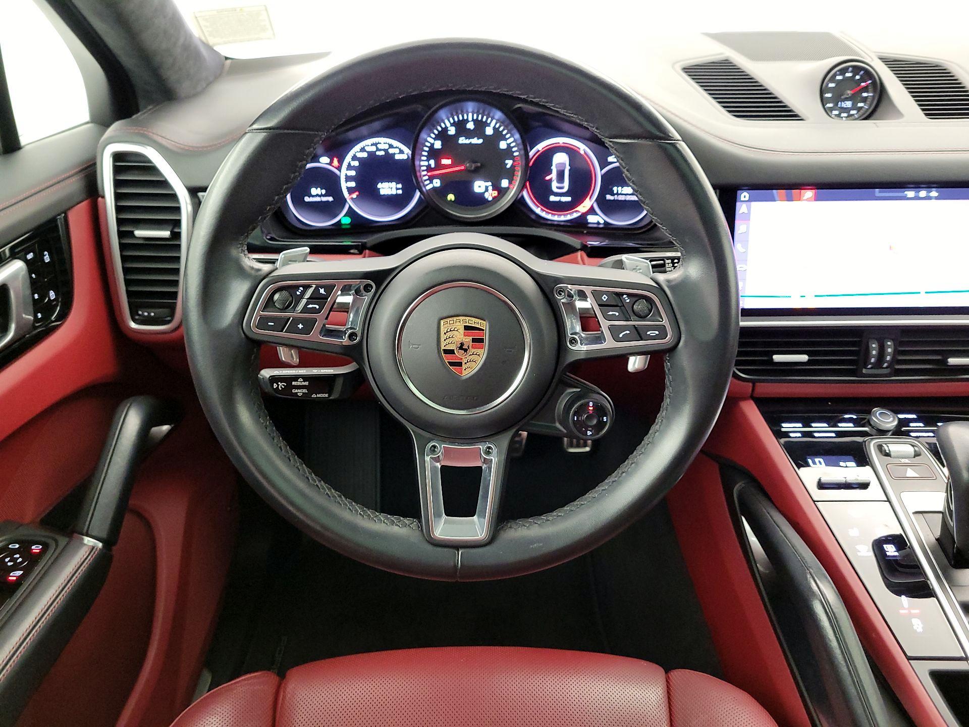 Thumbnail: 2020 Porsche Cayenne - 10