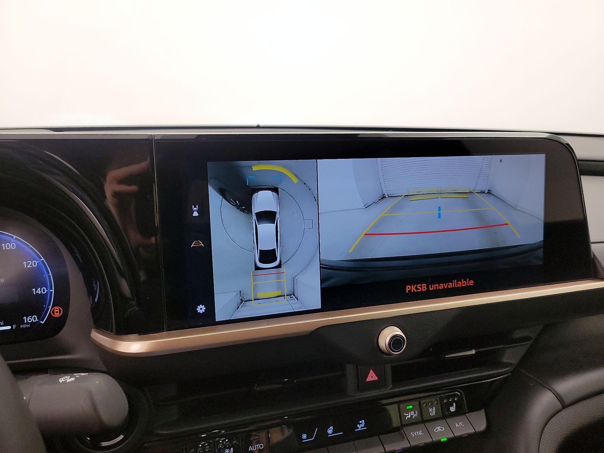 Thumbnail: 2024 Toyota Crown - 14