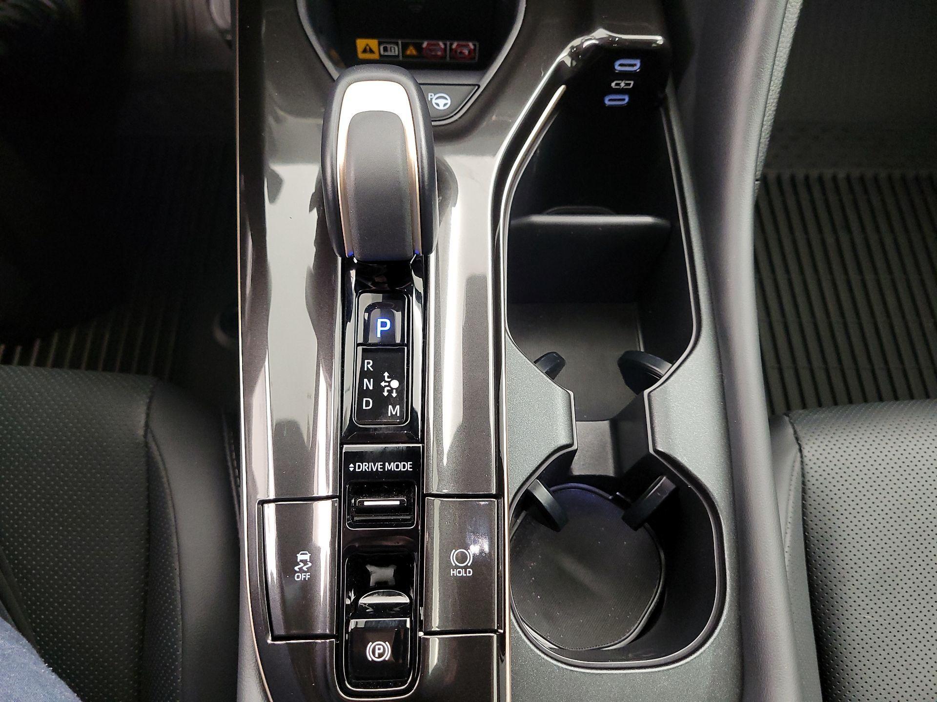 Thumbnail: 2024 Toyota Crown - 17