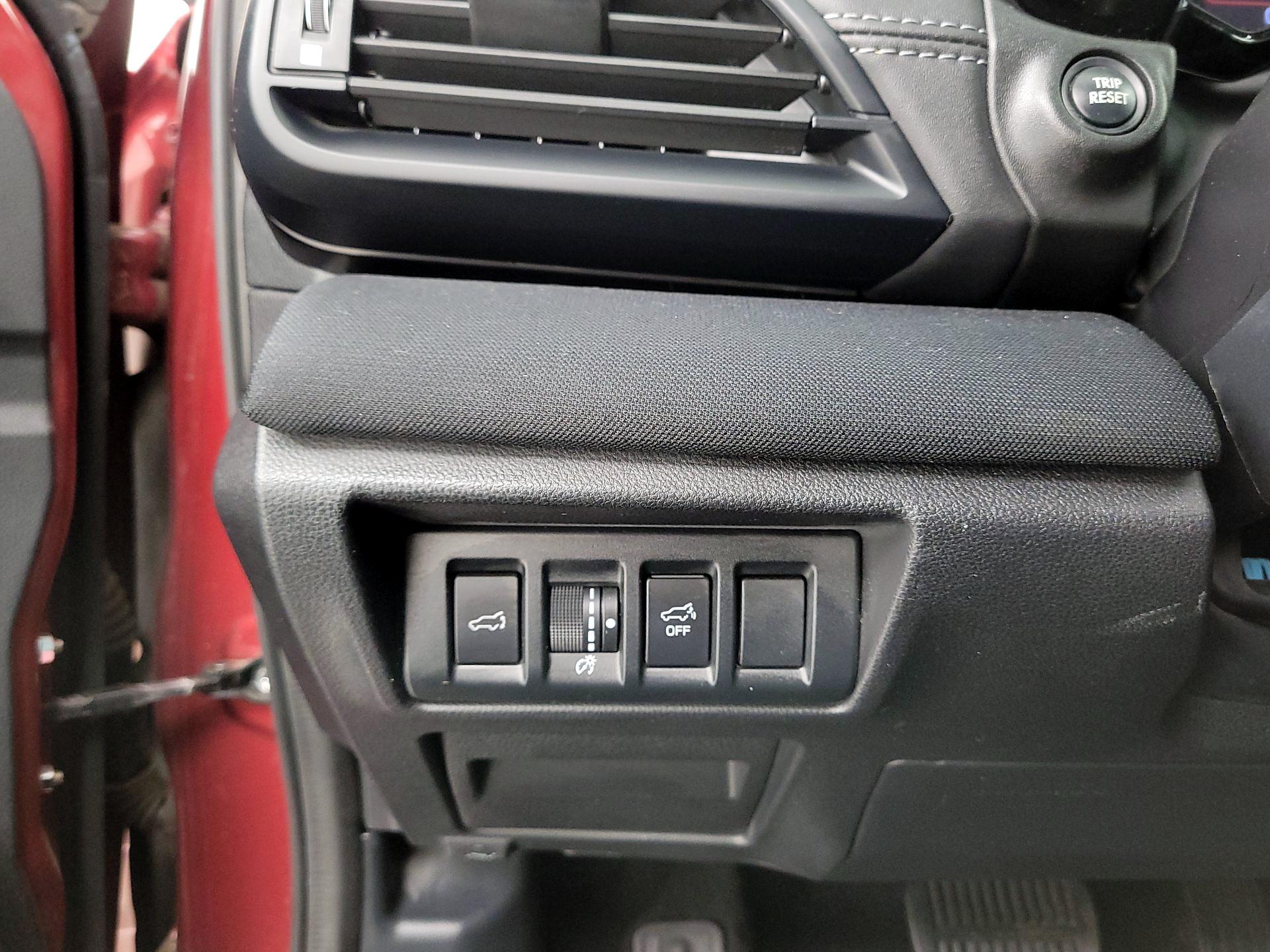 Thumbnail: 2022 Subaru Outback - 13