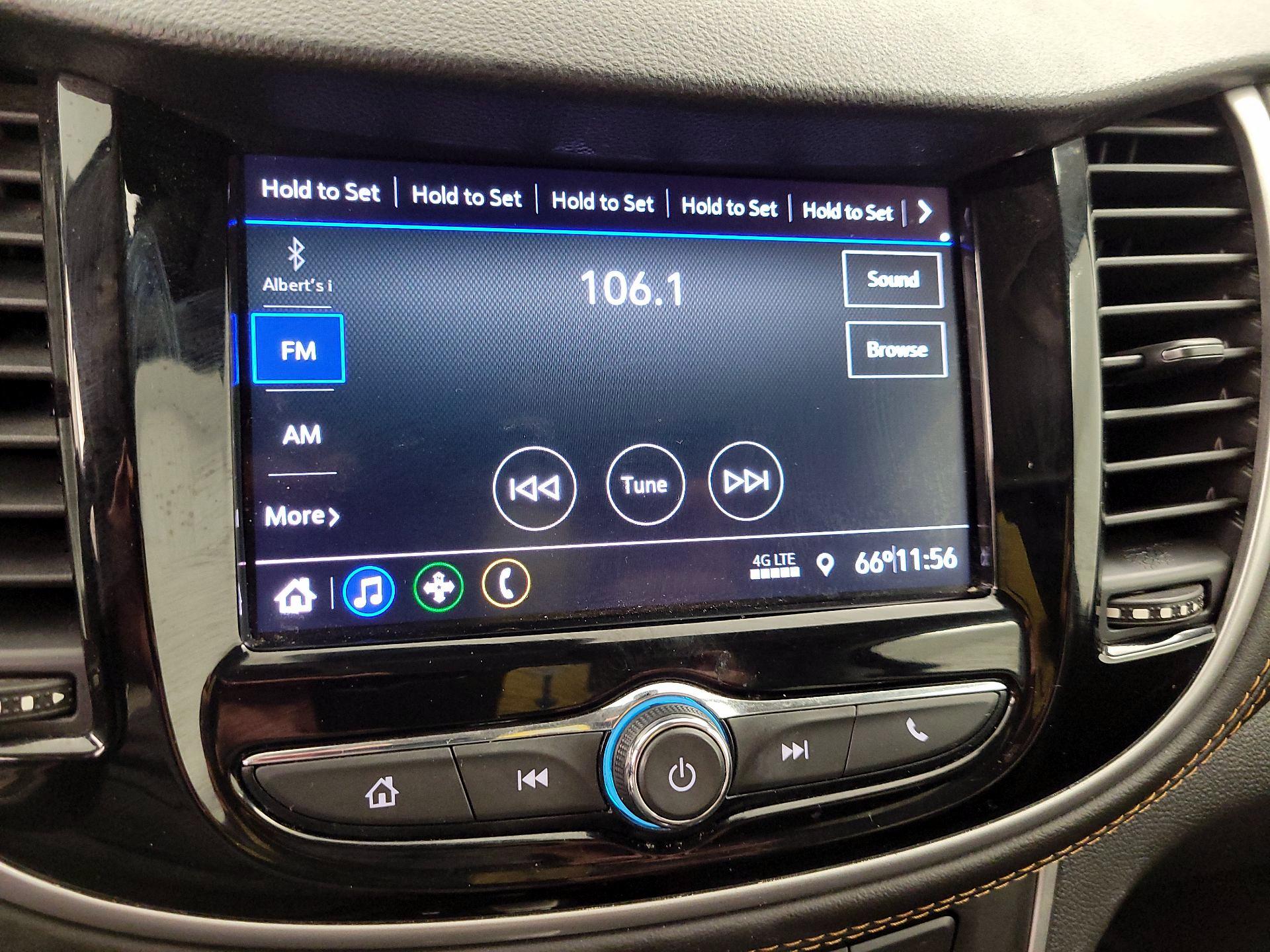 Thumbnail: 2022 Chevrolet Trax - 15