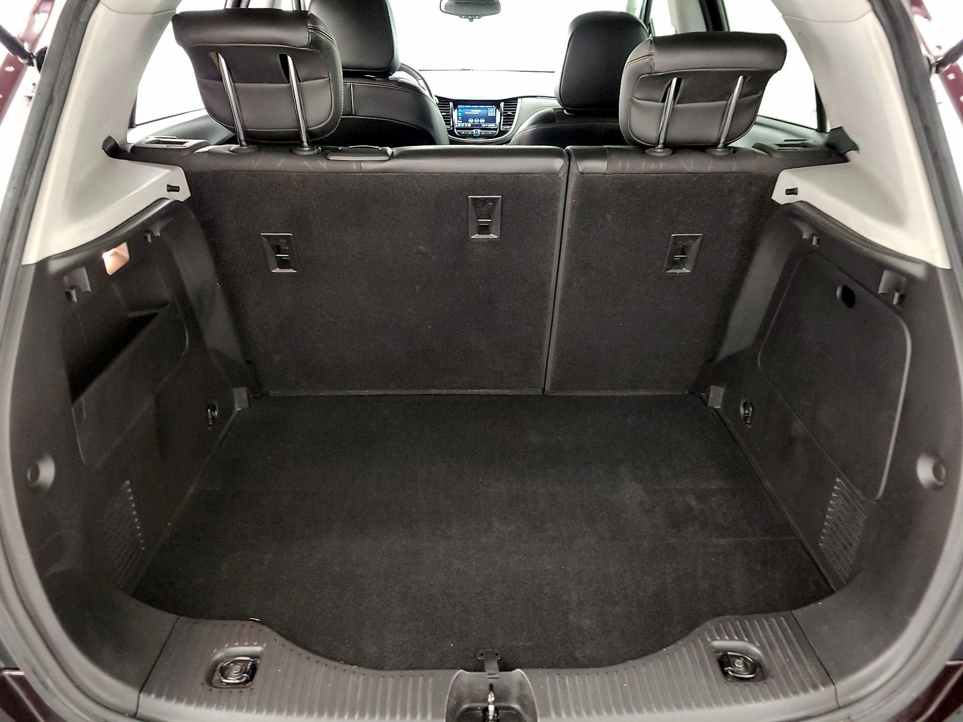 Thumbnail: 2022 Chevrolet Trax - 20