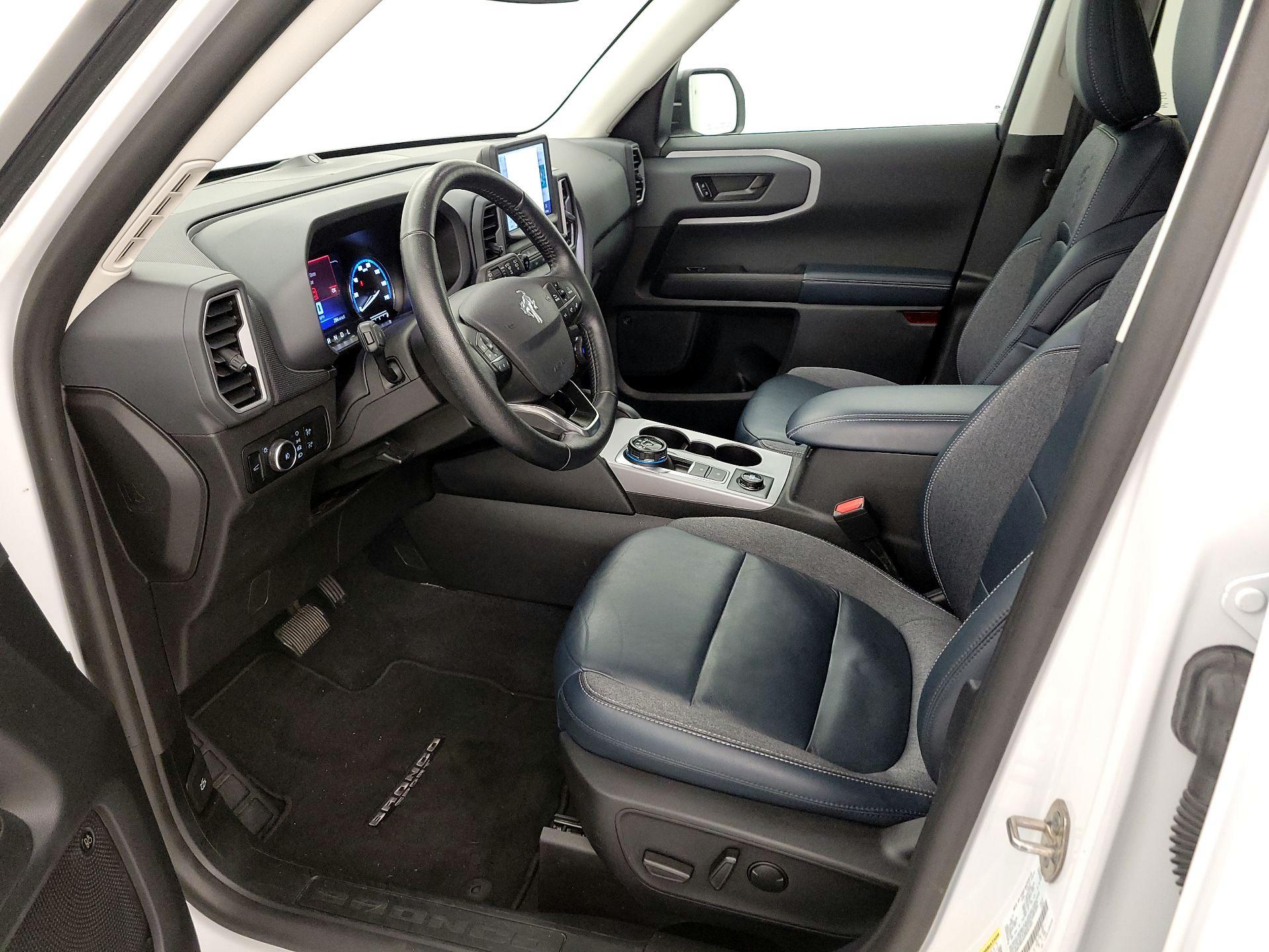 Thumbnail: 2023 Ford Bronco Sport - 11