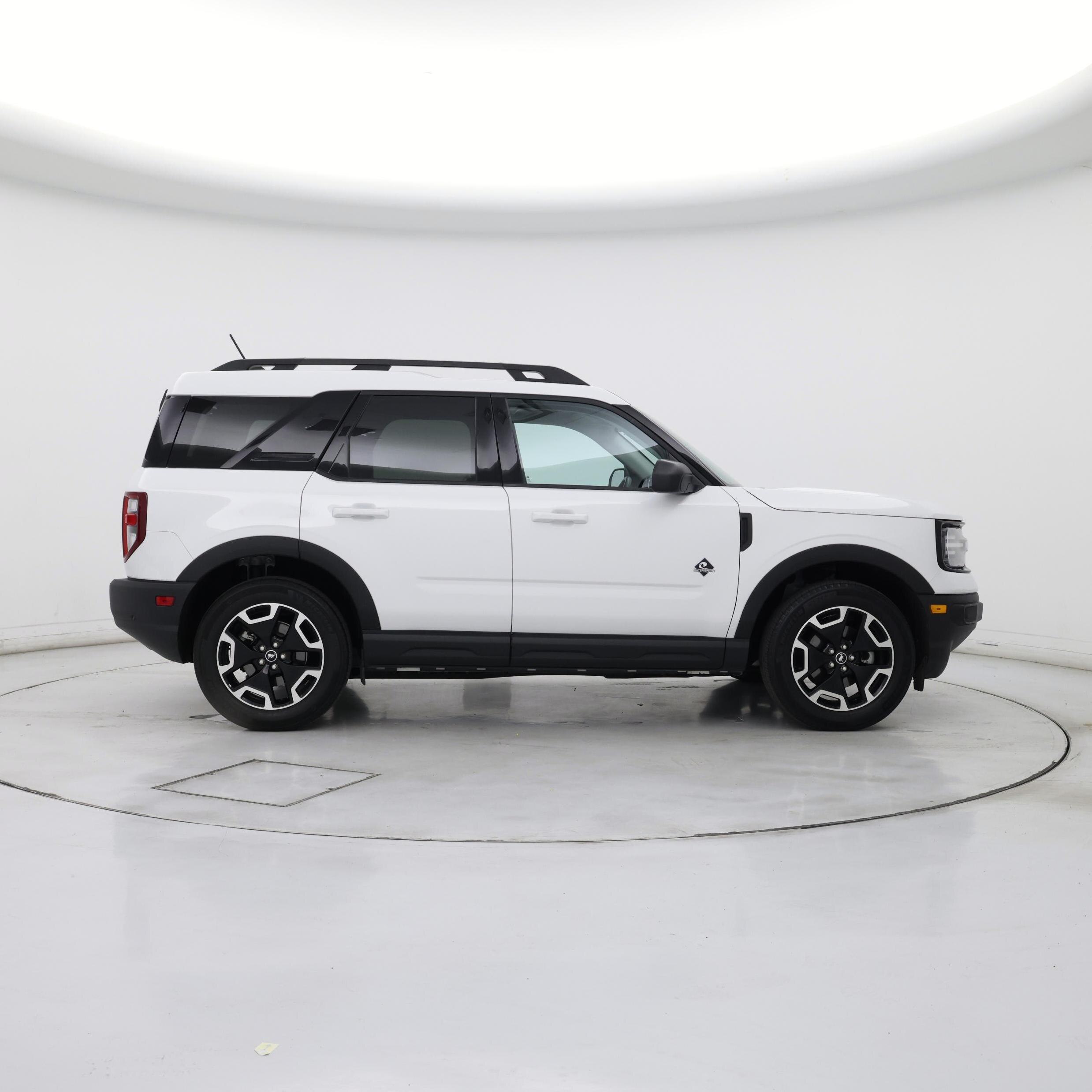 Thumbnail: 2023 Ford Bronco Sport - 7