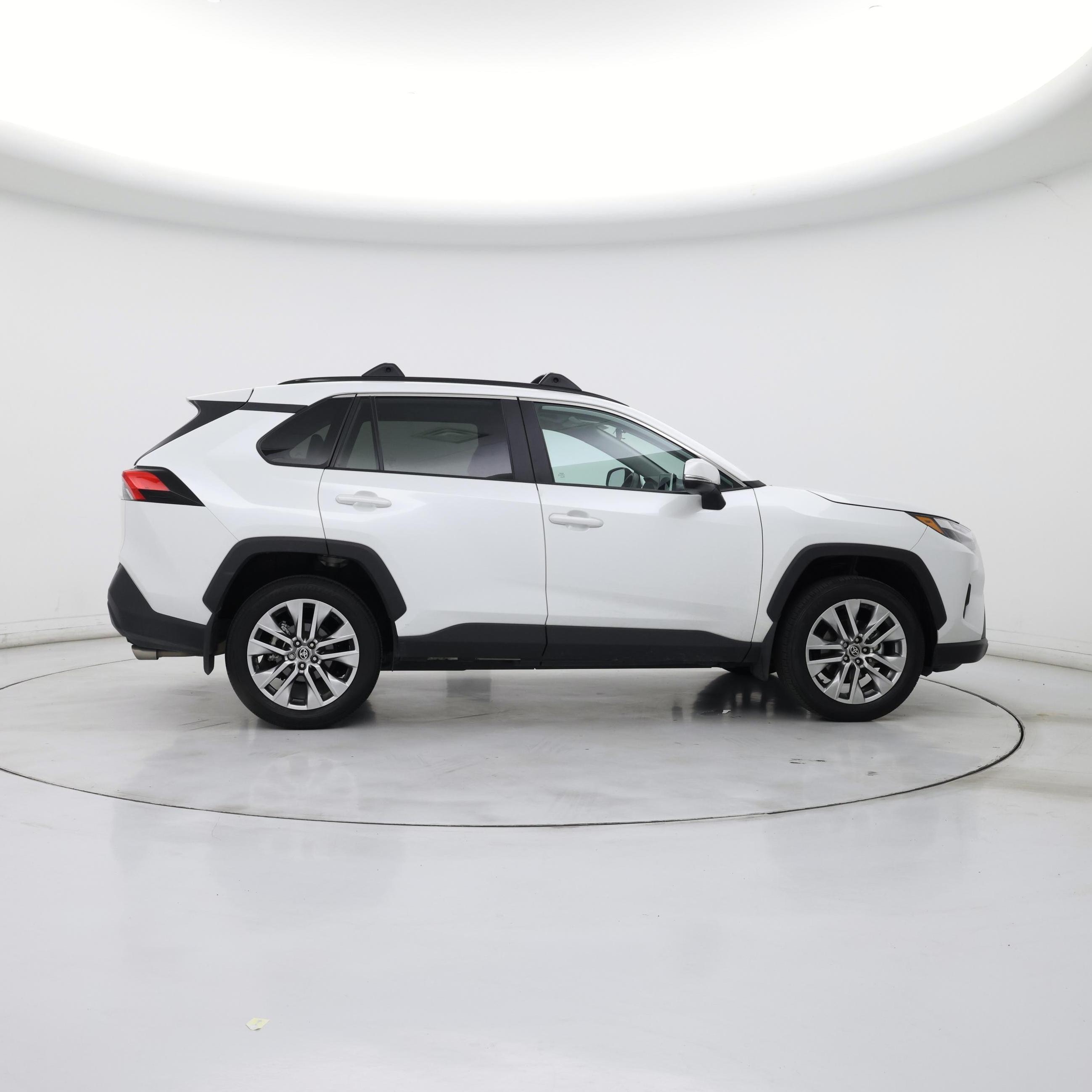 Thumbnail: 2023 Toyota RAV4 - 7