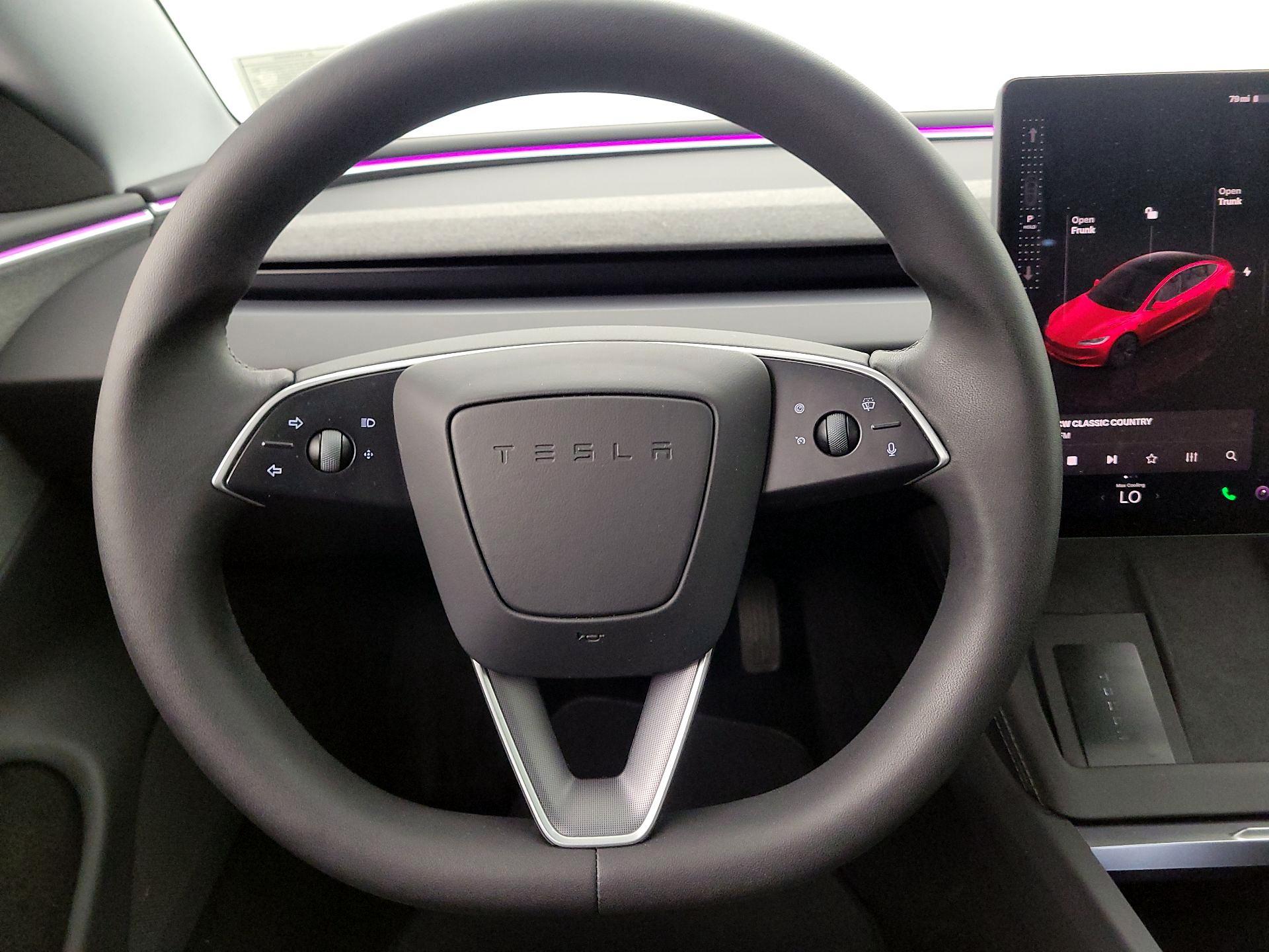 Thumbnail: 2025 Tesla Model 3 - 10