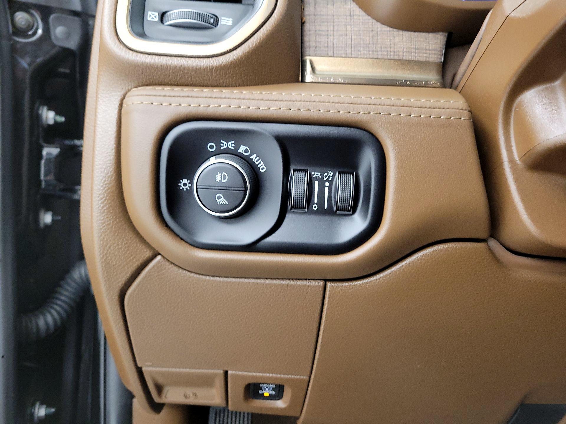 Thumbnail: 2024 RAM 3500 - 13