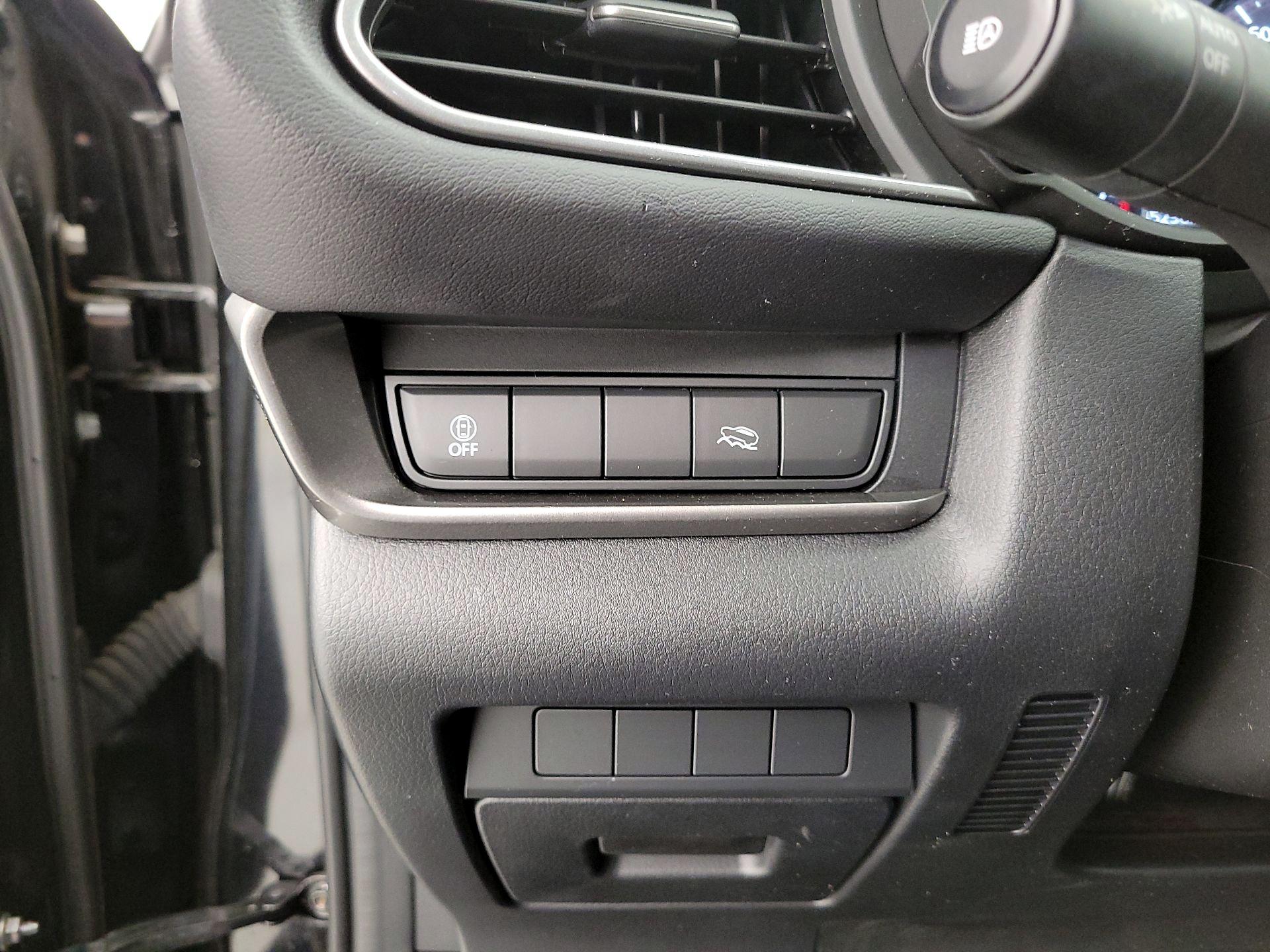 Thumbnail: 2023 Mazda CX-30 - 13