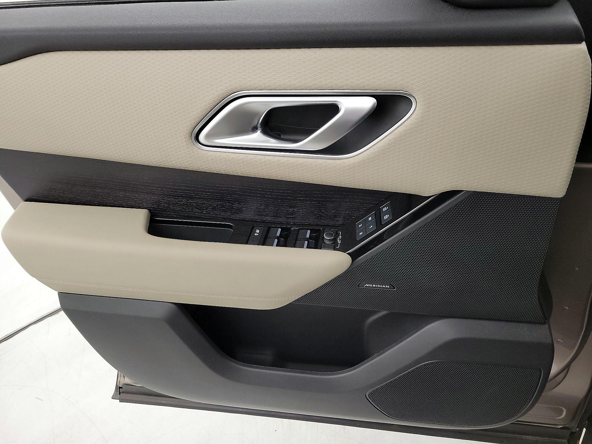 Thumbnail: 2023 Land Rover Range Rover Velar - 12