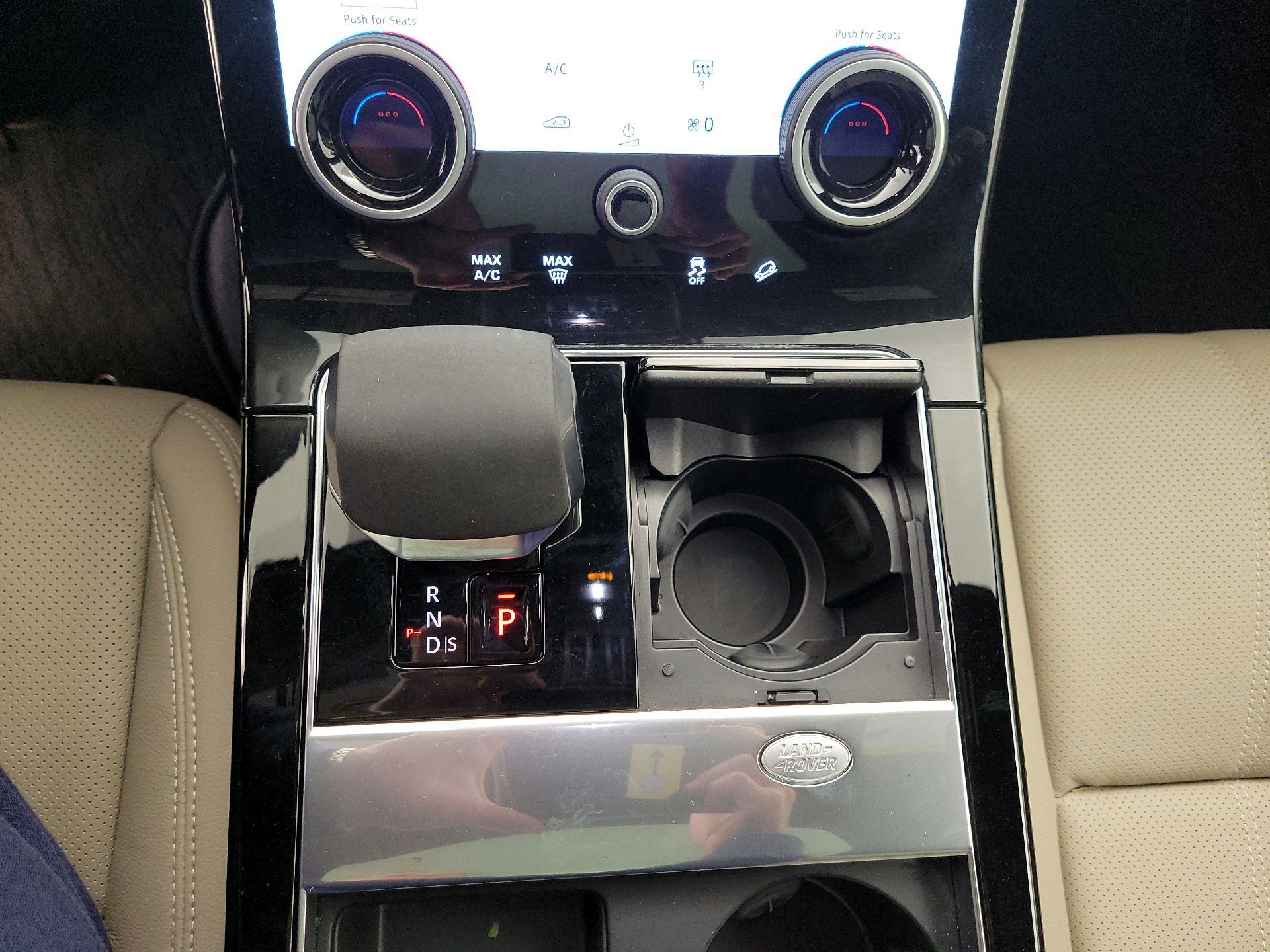 Thumbnail: 2023 Land Rover Range Rover Velar - 18