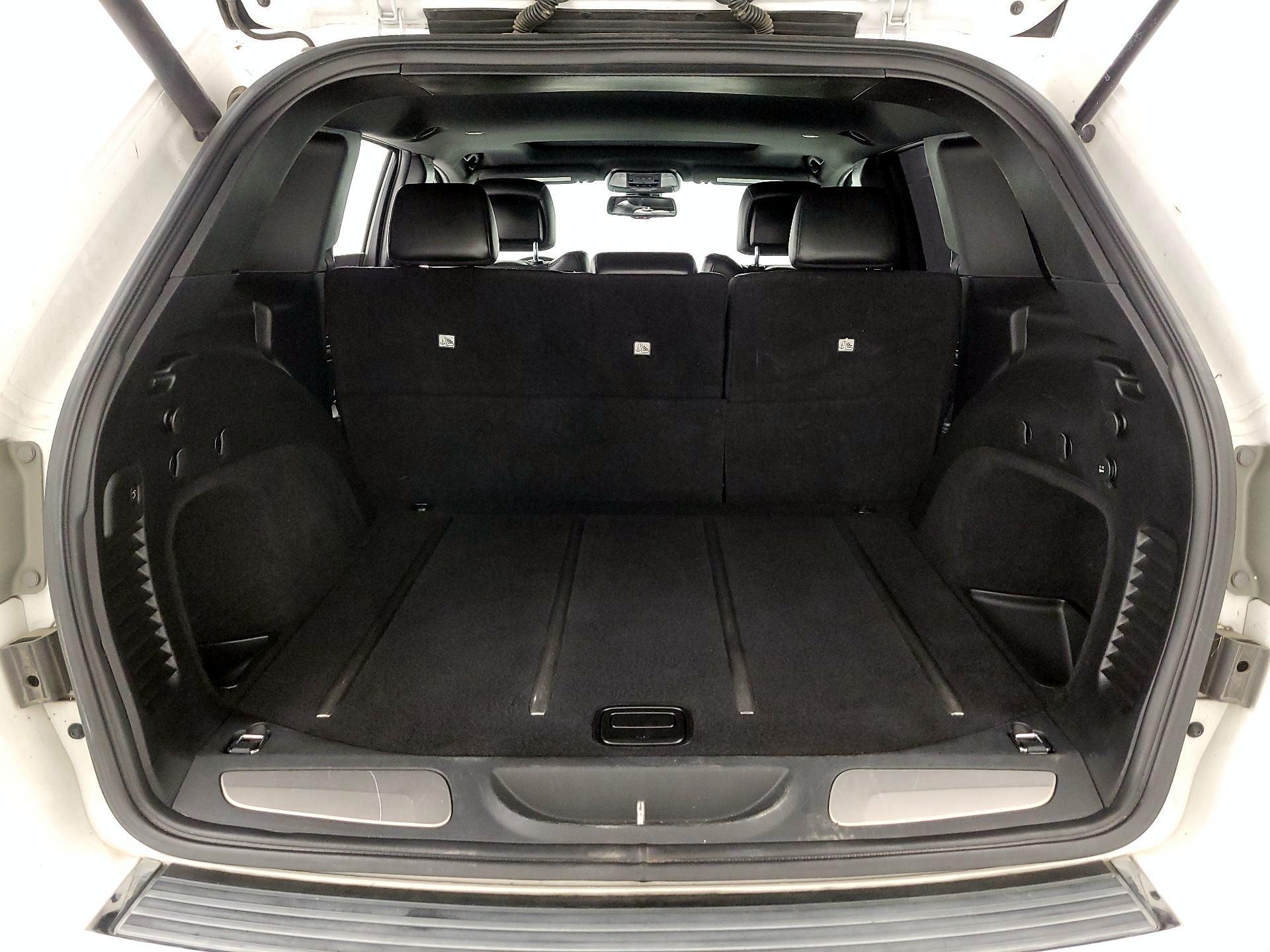 Thumbnail: 2016 Jeep Grand Cherokee - 17