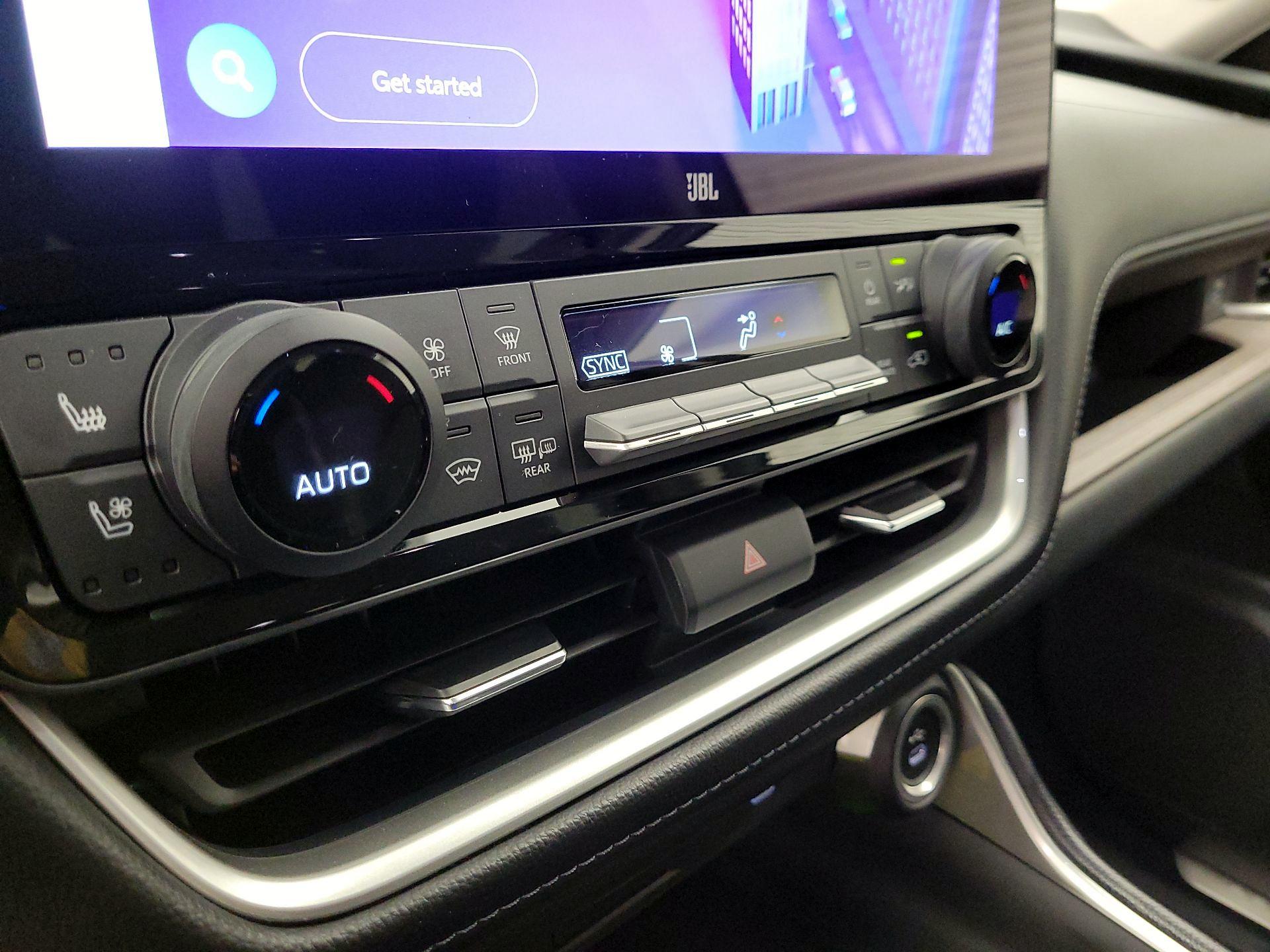 Thumbnail: 2024 Toyota Grand Highlander - 16