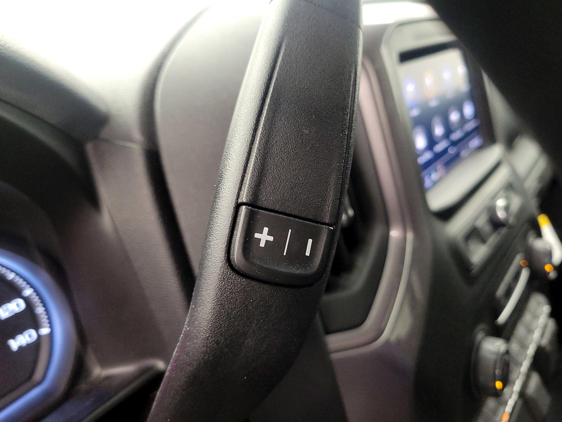 Thumbnail: 2020 Chevrolet Silverado 1500 - 17