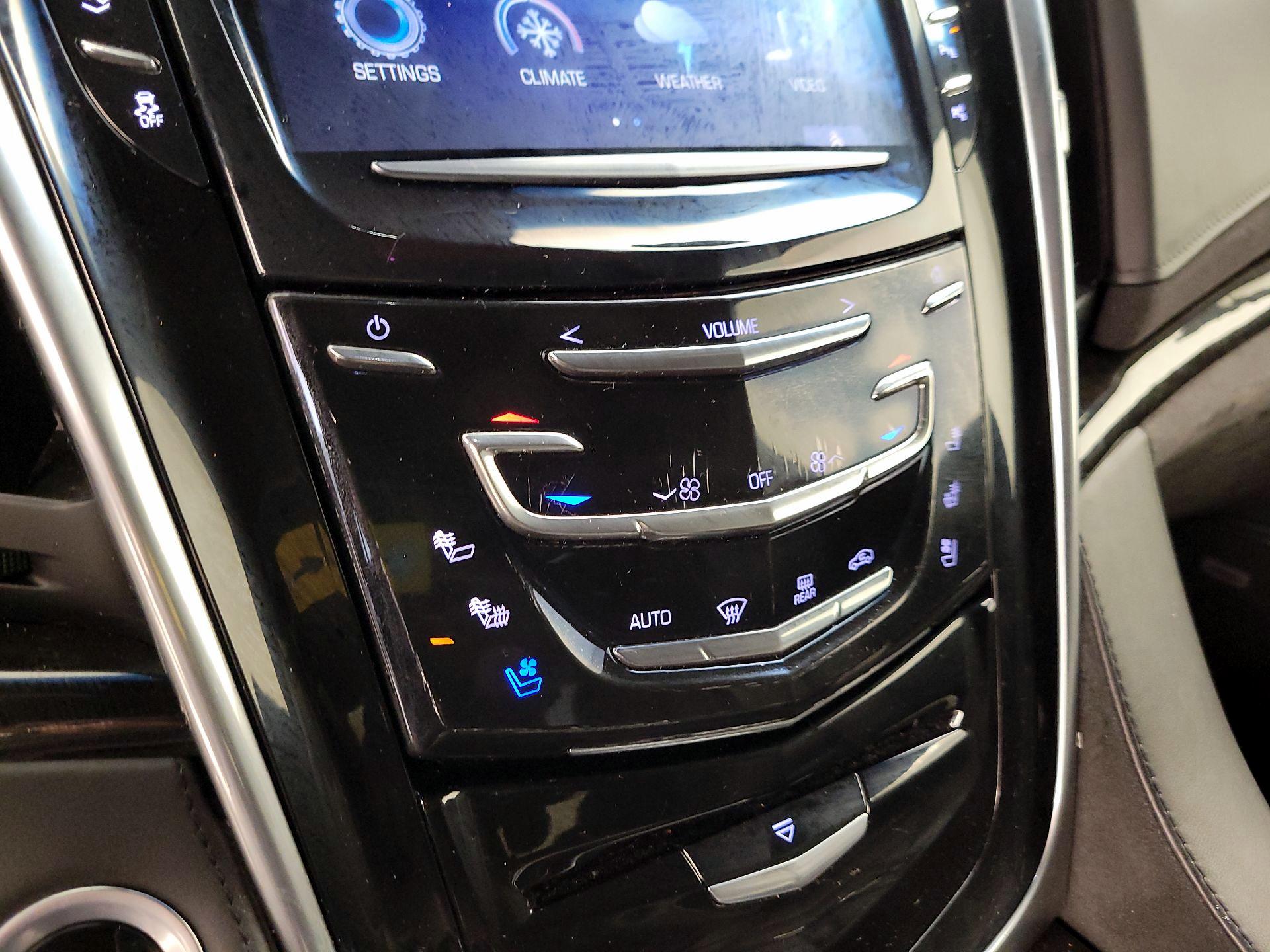 Thumbnail: 2019 Cadillac Escalade - 14