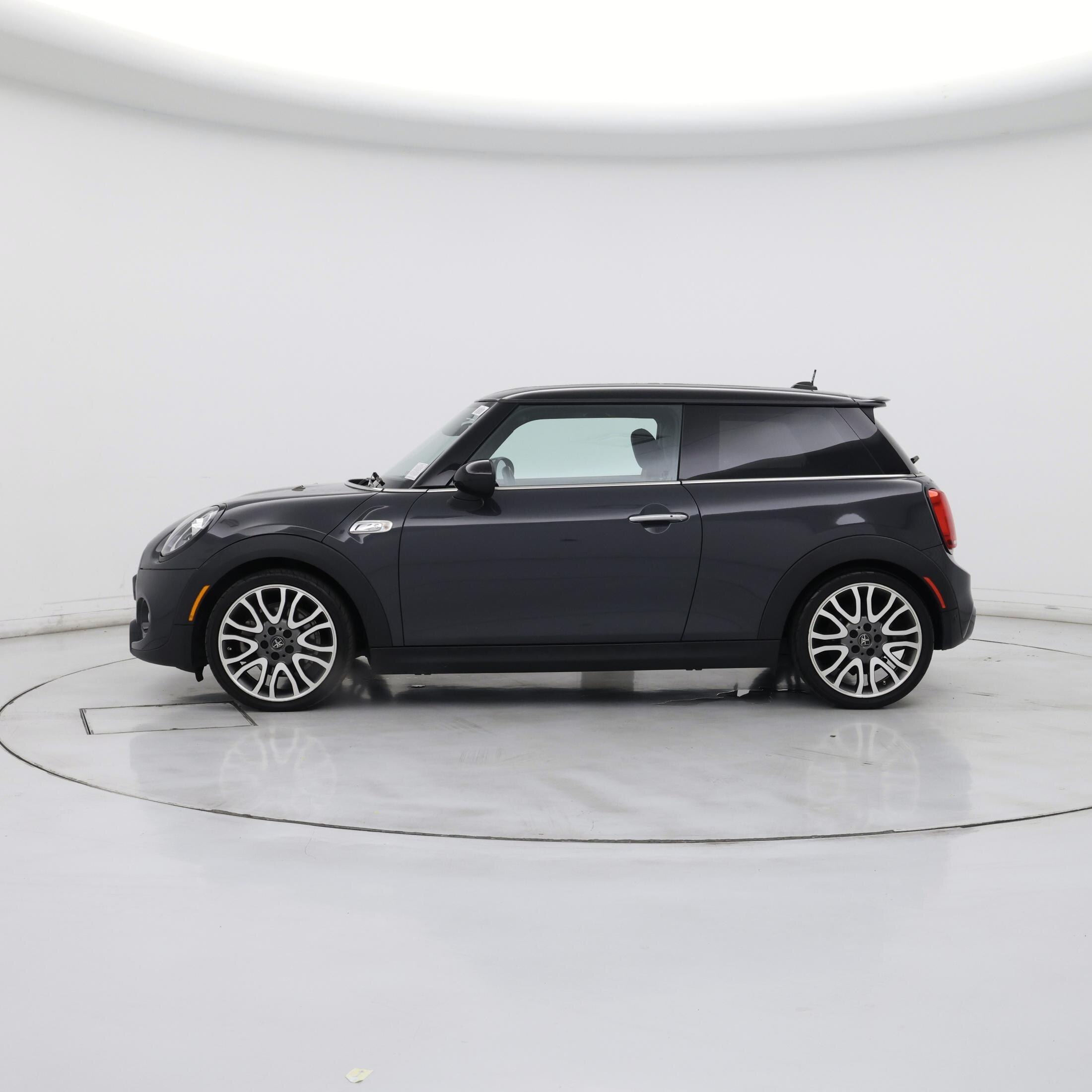 Thumbnail: 2019 MINI Cooper Hardtop - 3