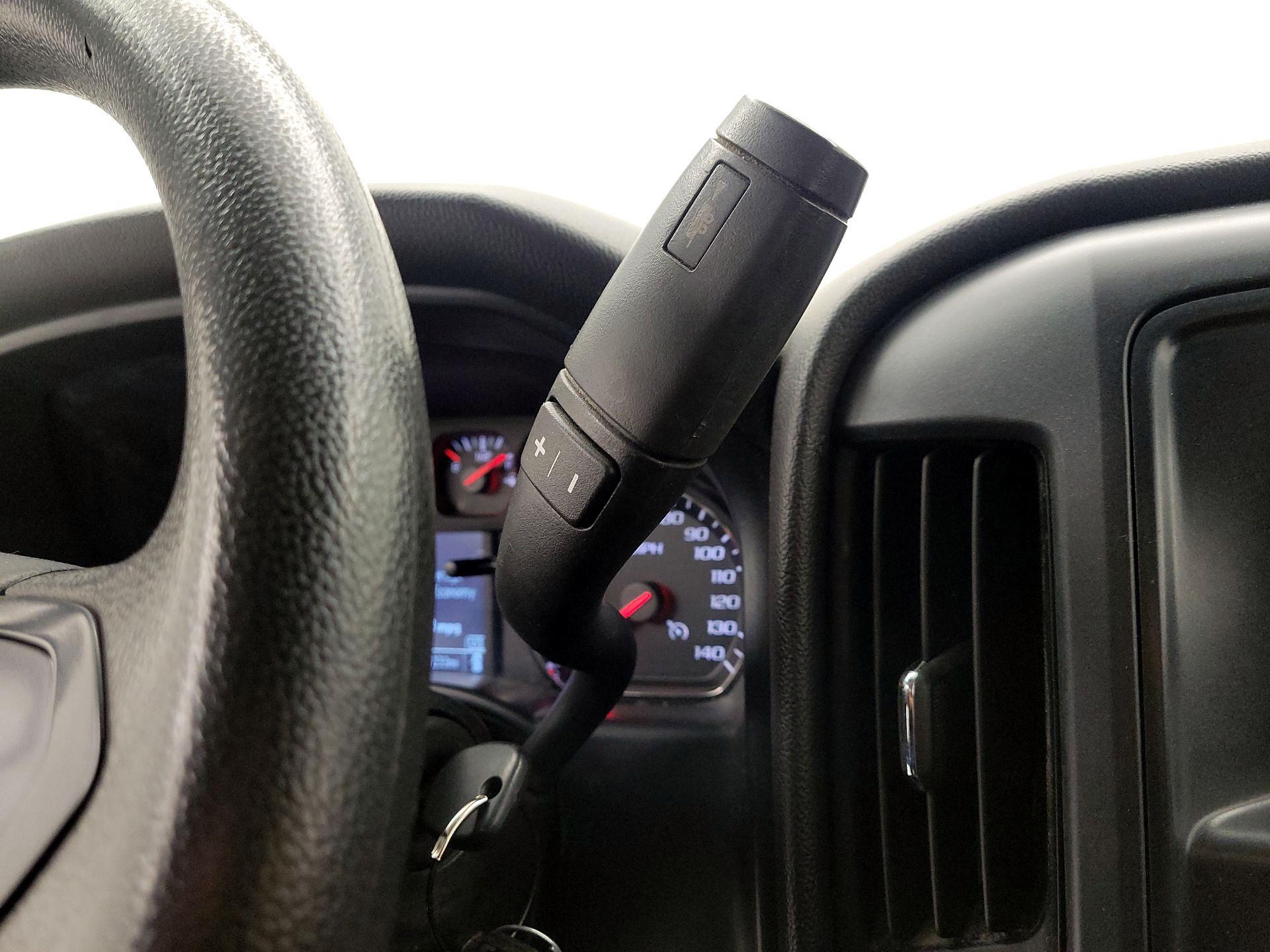 Thumbnail: 2018 GMC Sierra 1500 - 17