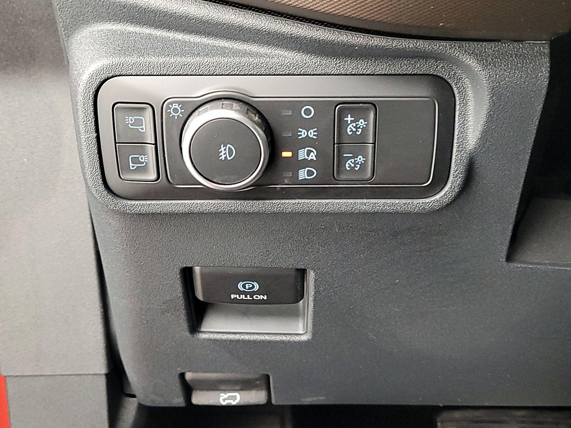 Thumbnail: 2022 Ford Bronco - 13