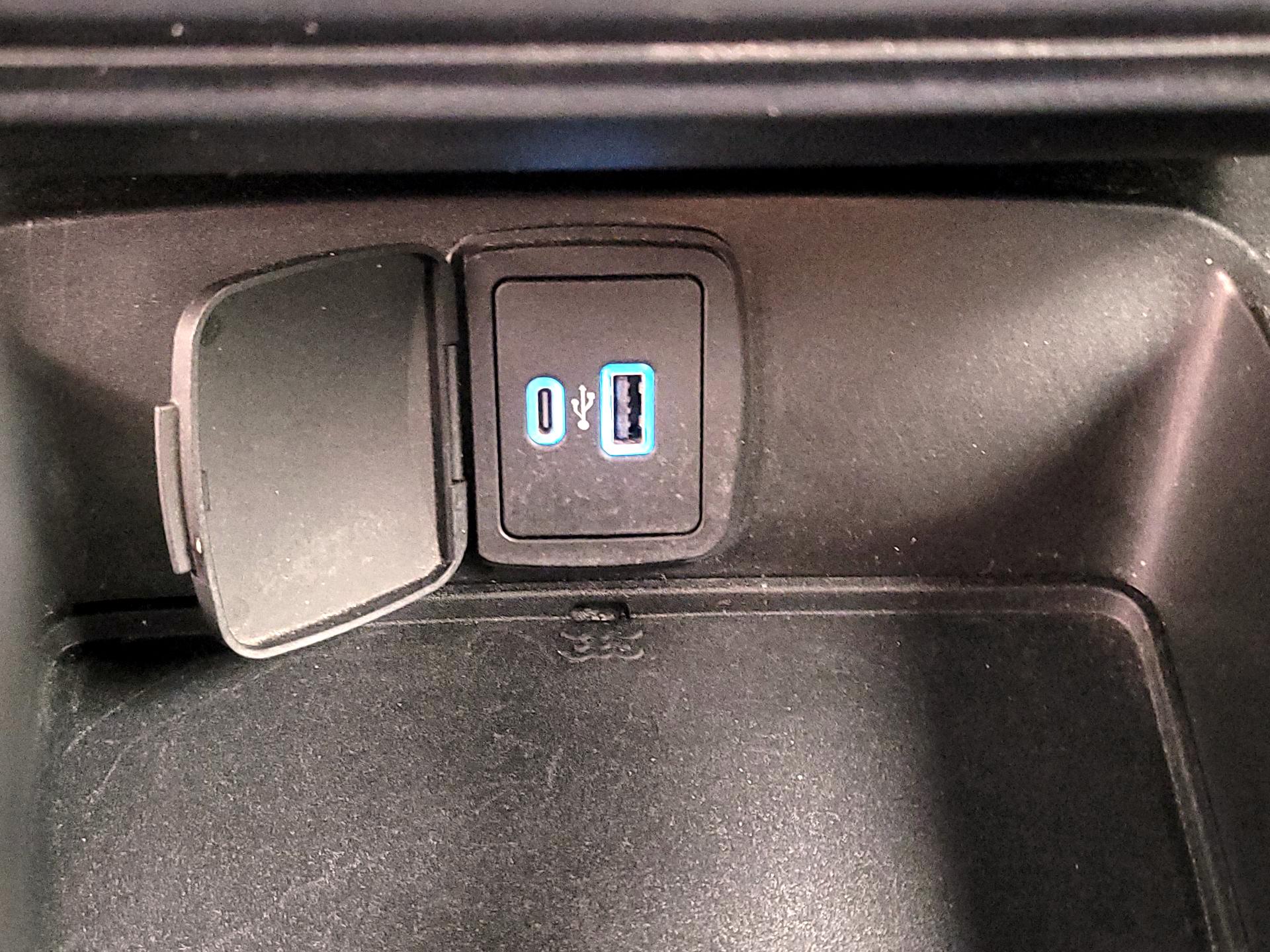 Thumbnail: 2022 Ford Bronco - 19