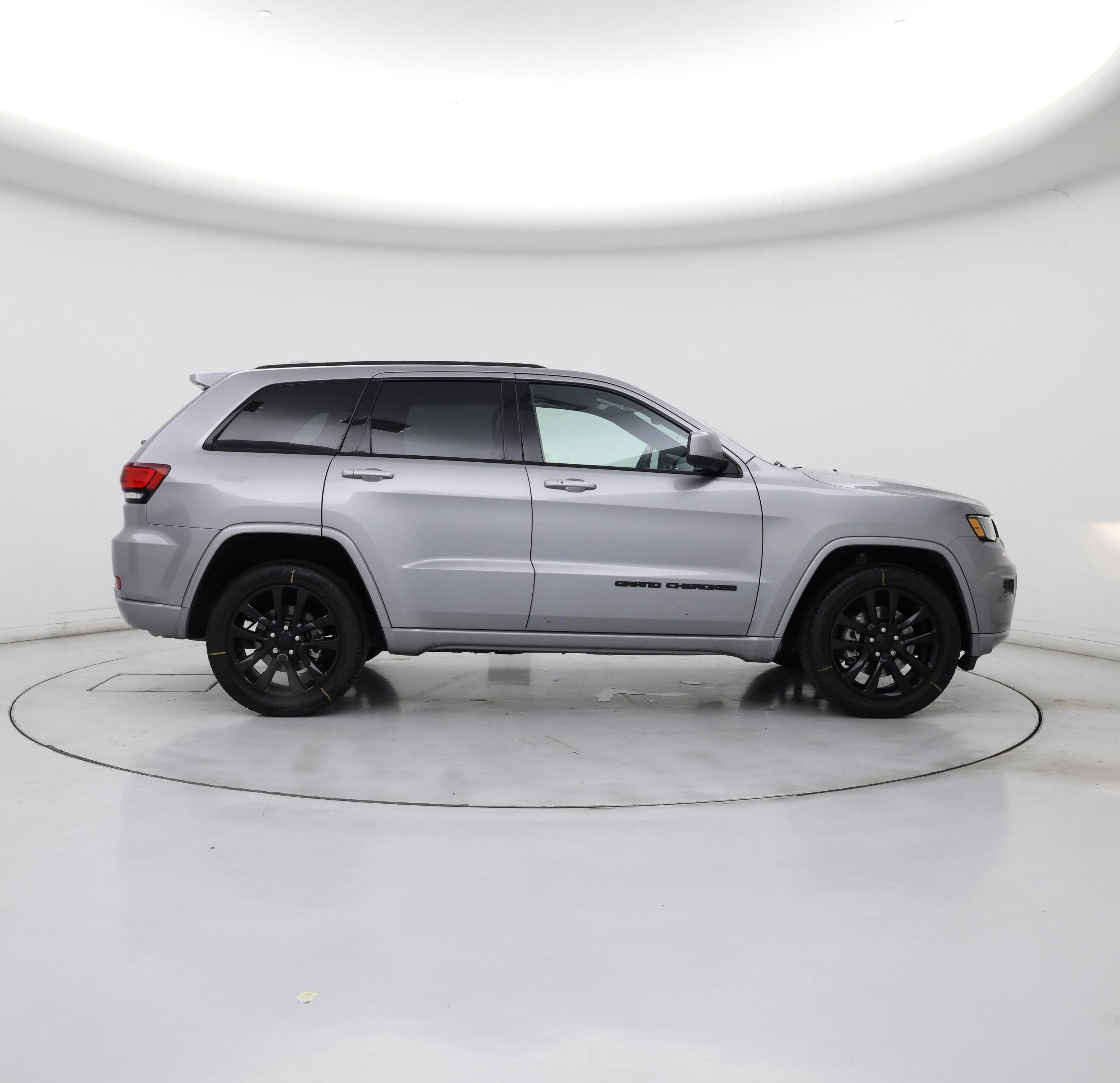Thumbnail: 2021 Jeep Grand Cherokee - 7