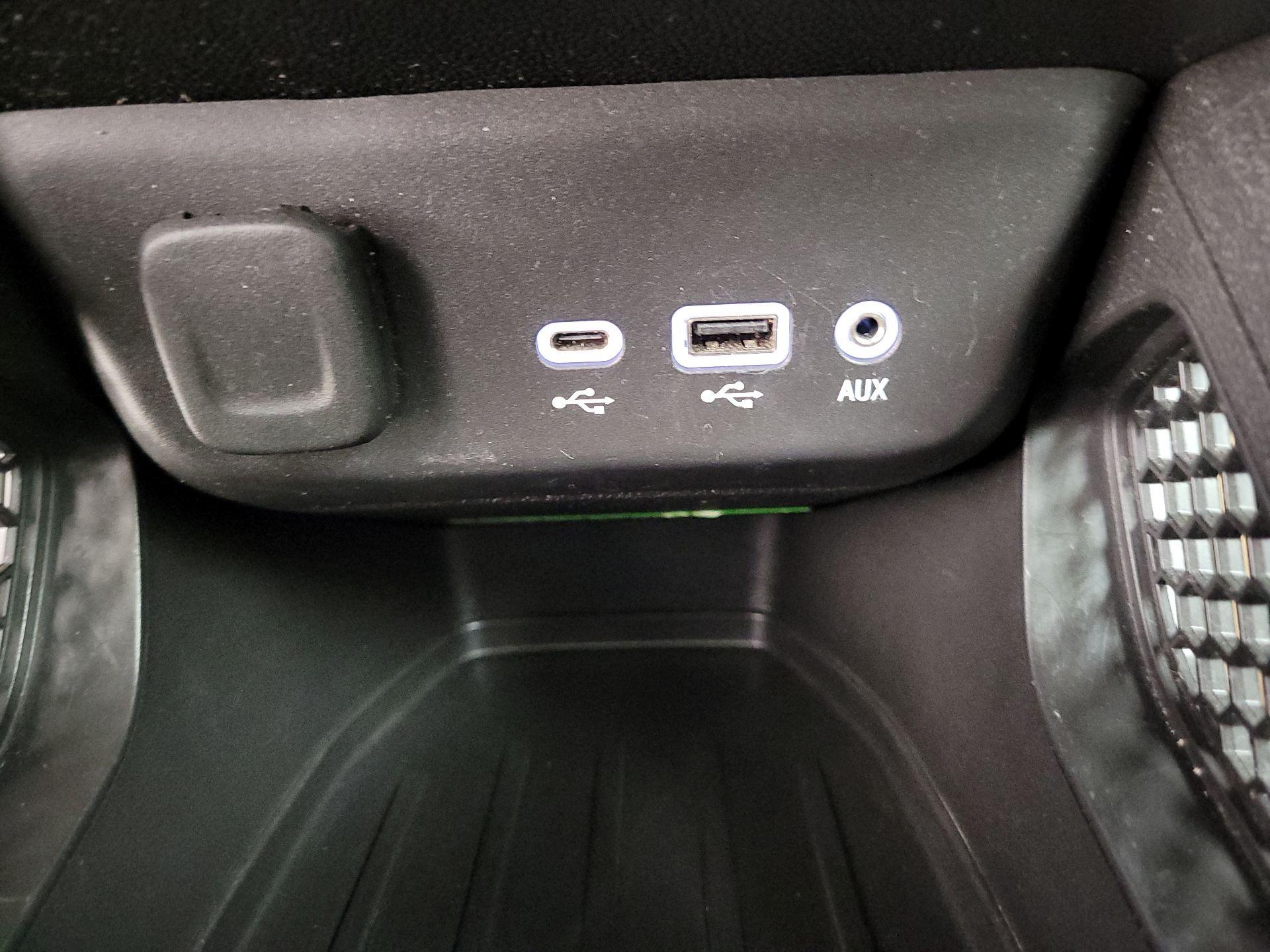 Thumbnail: 2021 Chevrolet TrailBlazer - 18